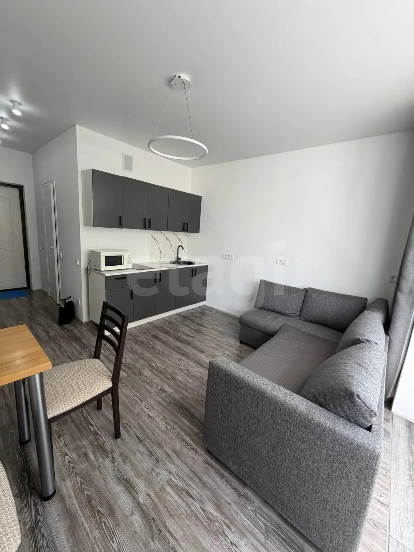 Студия, 24м² (улица Краеведа Соловьёва, 6к4) - миниатюра 2