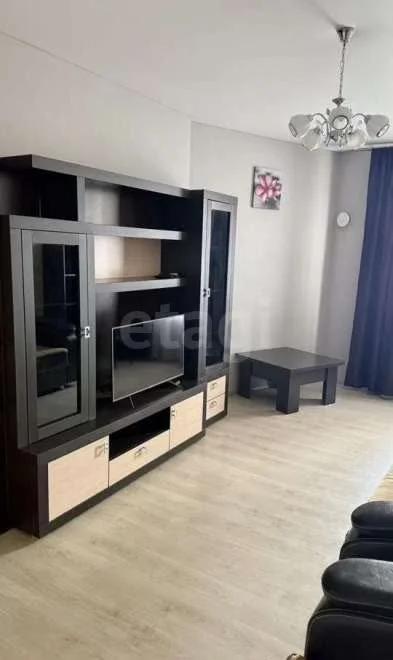 1-к квартира, 52м² (улица имени П.М. Гаврилова, 27) - миниатюра 2