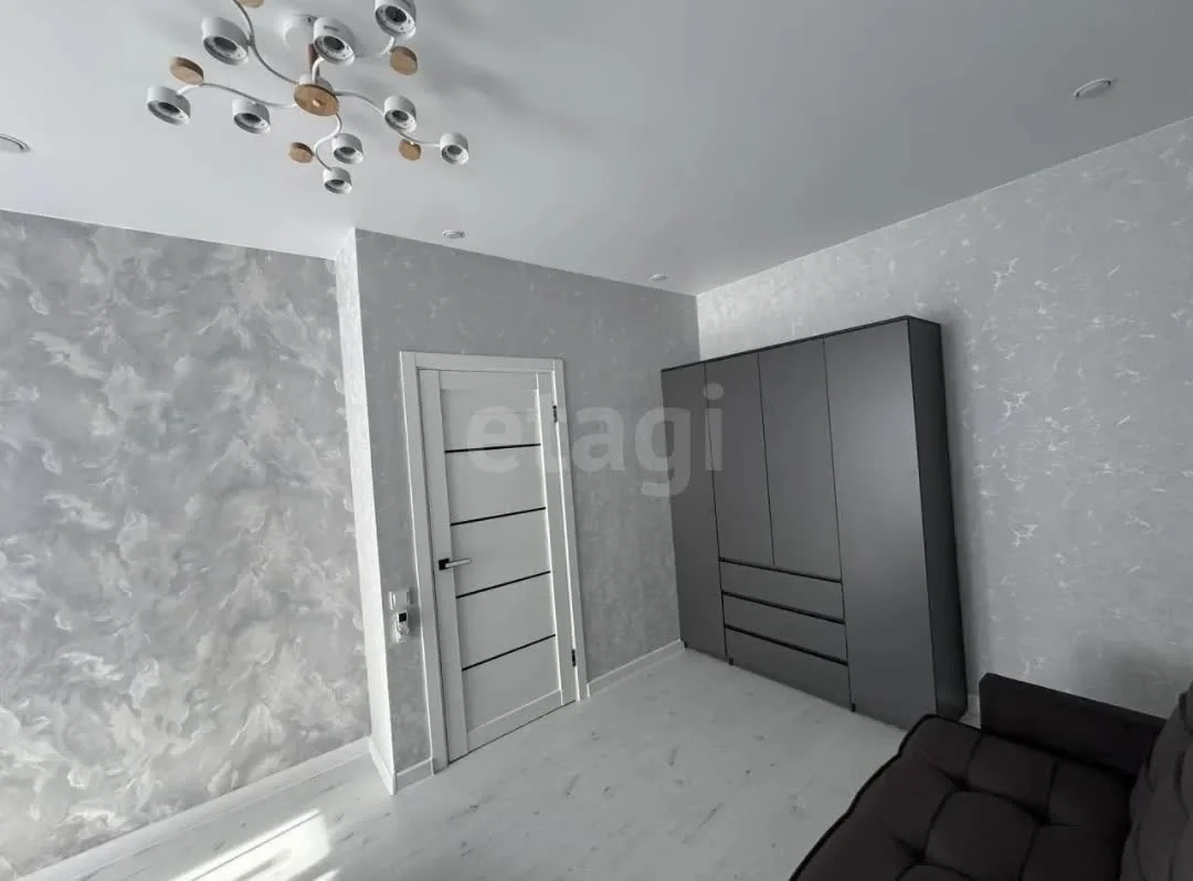 2-к квартира, 35.2м² (улица Краеведа Соловьёва, 6к4) - миниатюра 4