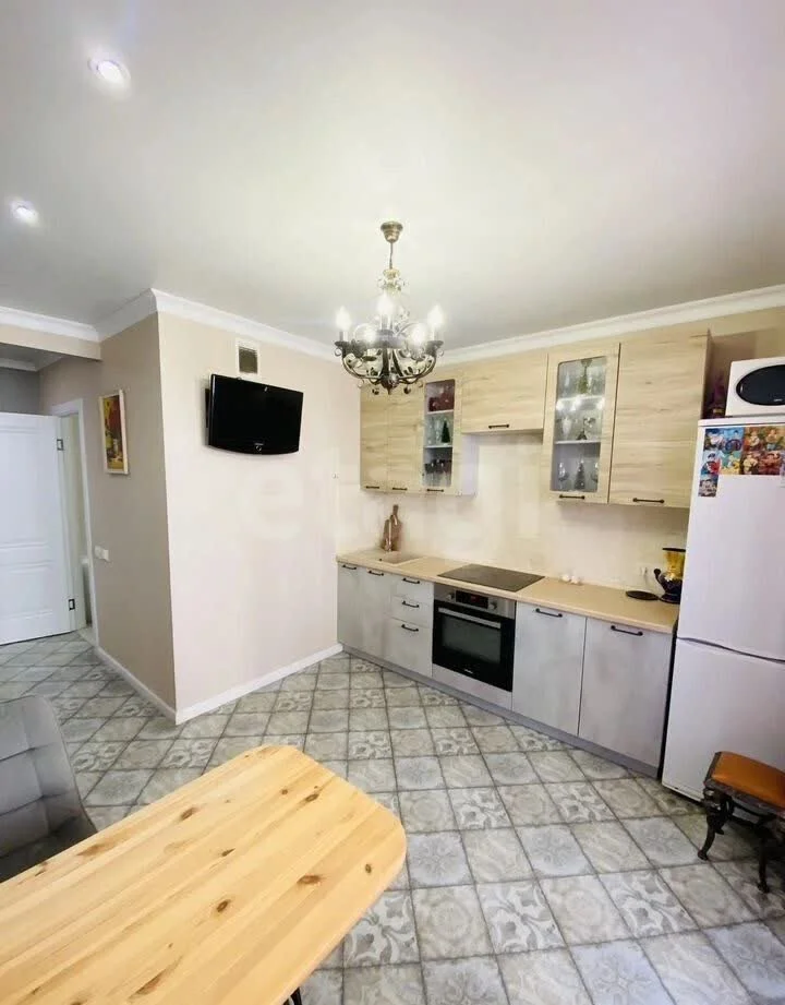 2-к квартира, 48.5м² (улица Цезаря Куникова, 35) - миниатюра 2