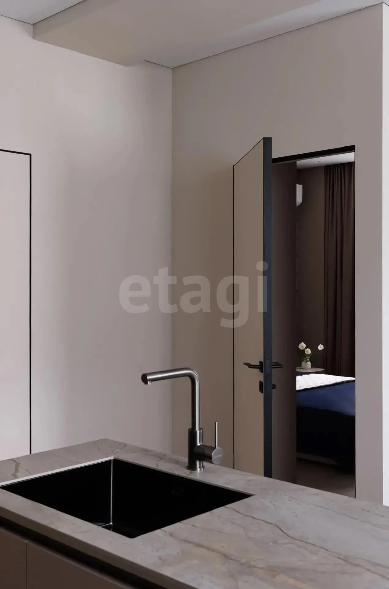 2-к квартира, 51.4м² (улица имени П.М. Гаврилова, 90) - миниатюра 10