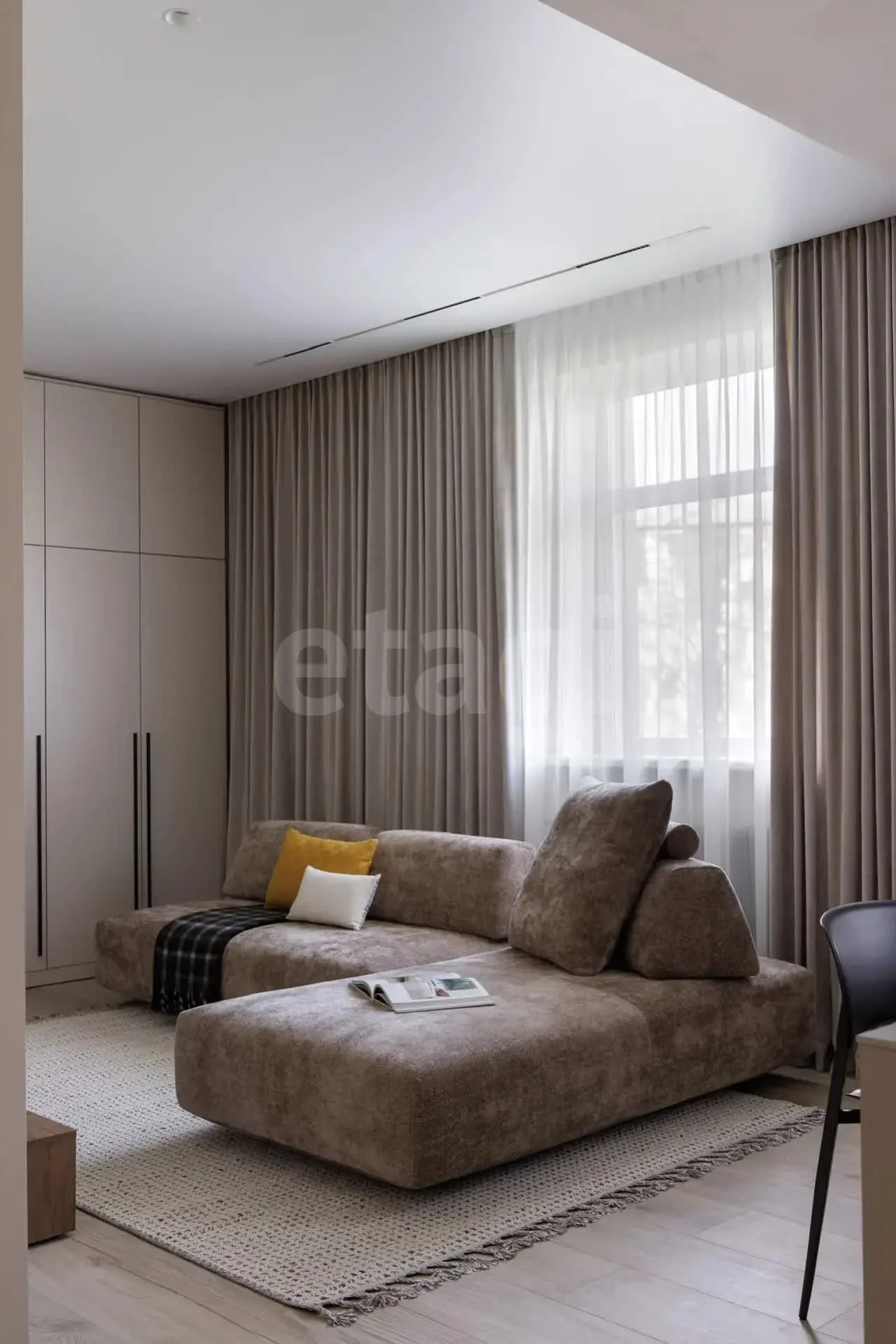 2-к квартира, 51.4м² (улица имени П.М. Гаврилова, 90) - миниатюра 3