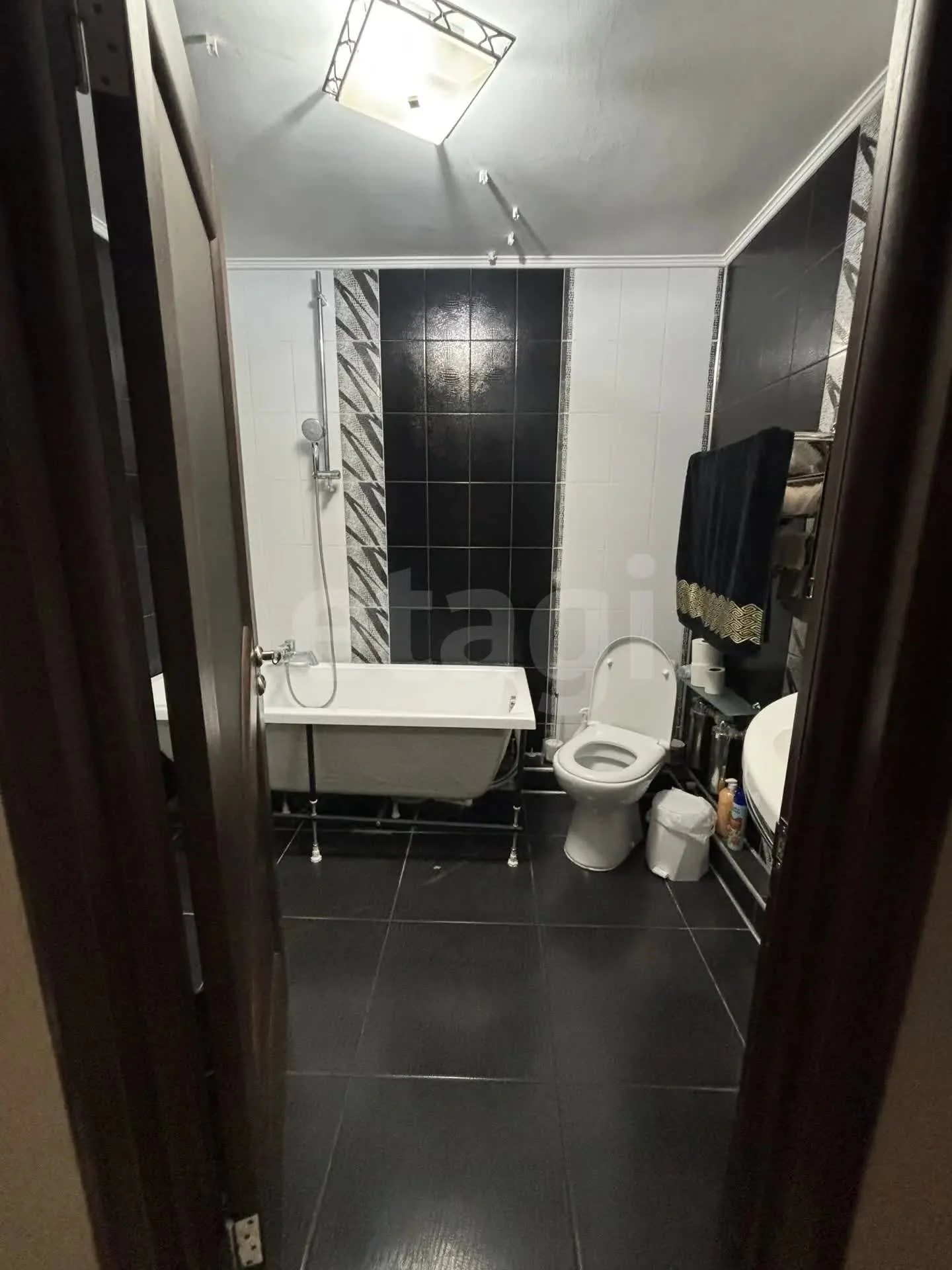 3-к квартира, 68.3м² (улица Тюляева, 20) - миниатюра 11