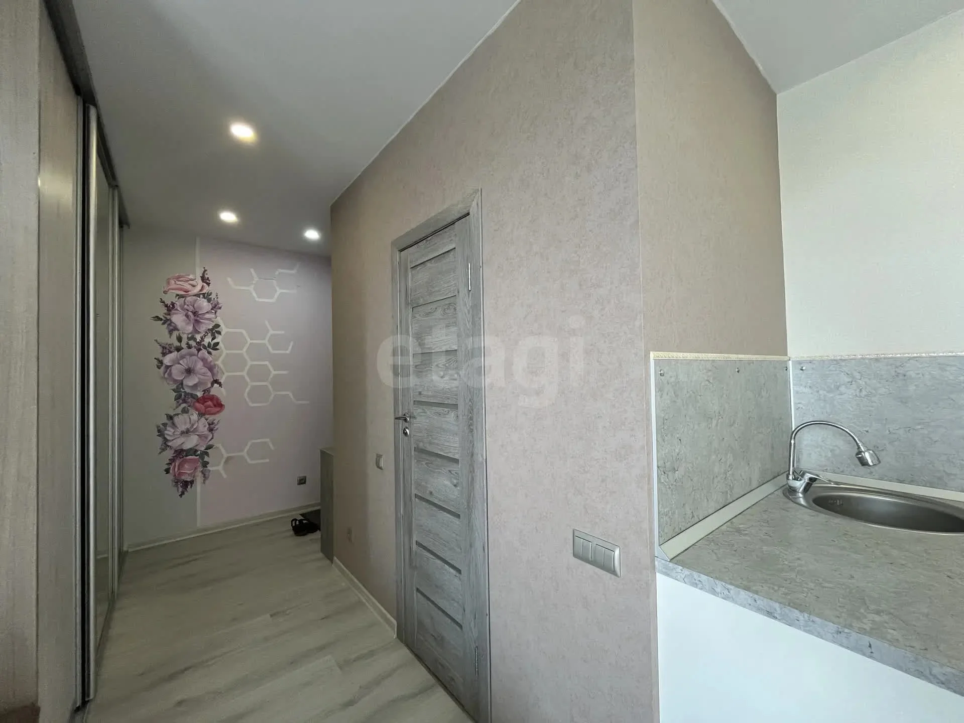 Студия, 29м² (Старокубанская улица, 2/5) - миниатюра 13