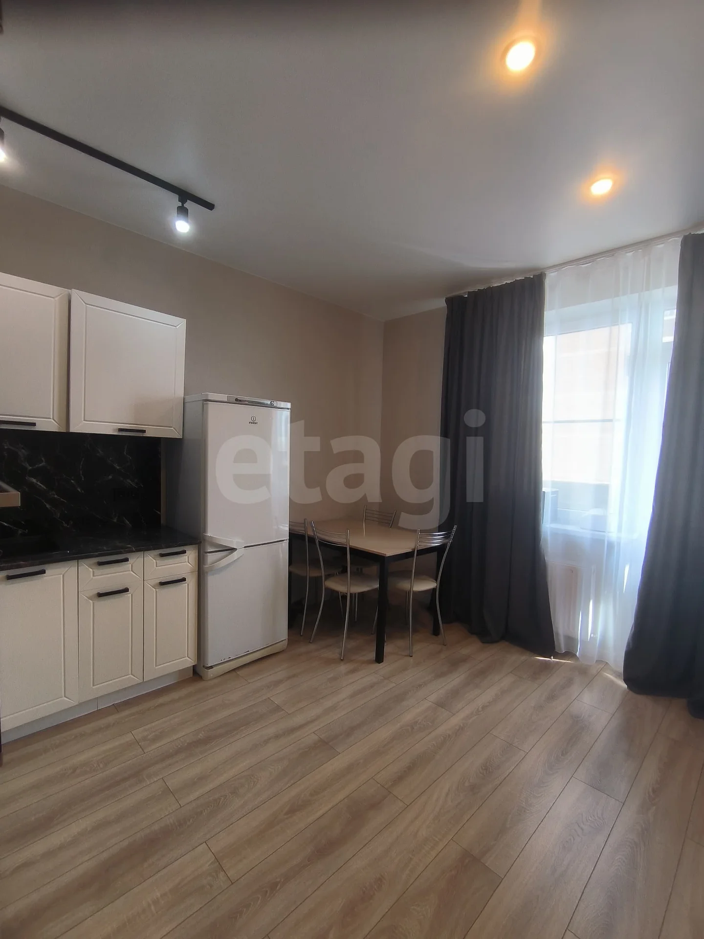2-к квартира, 51.3м² (улица Лётчика Позднякова, 2к15) - миниатюра 4
