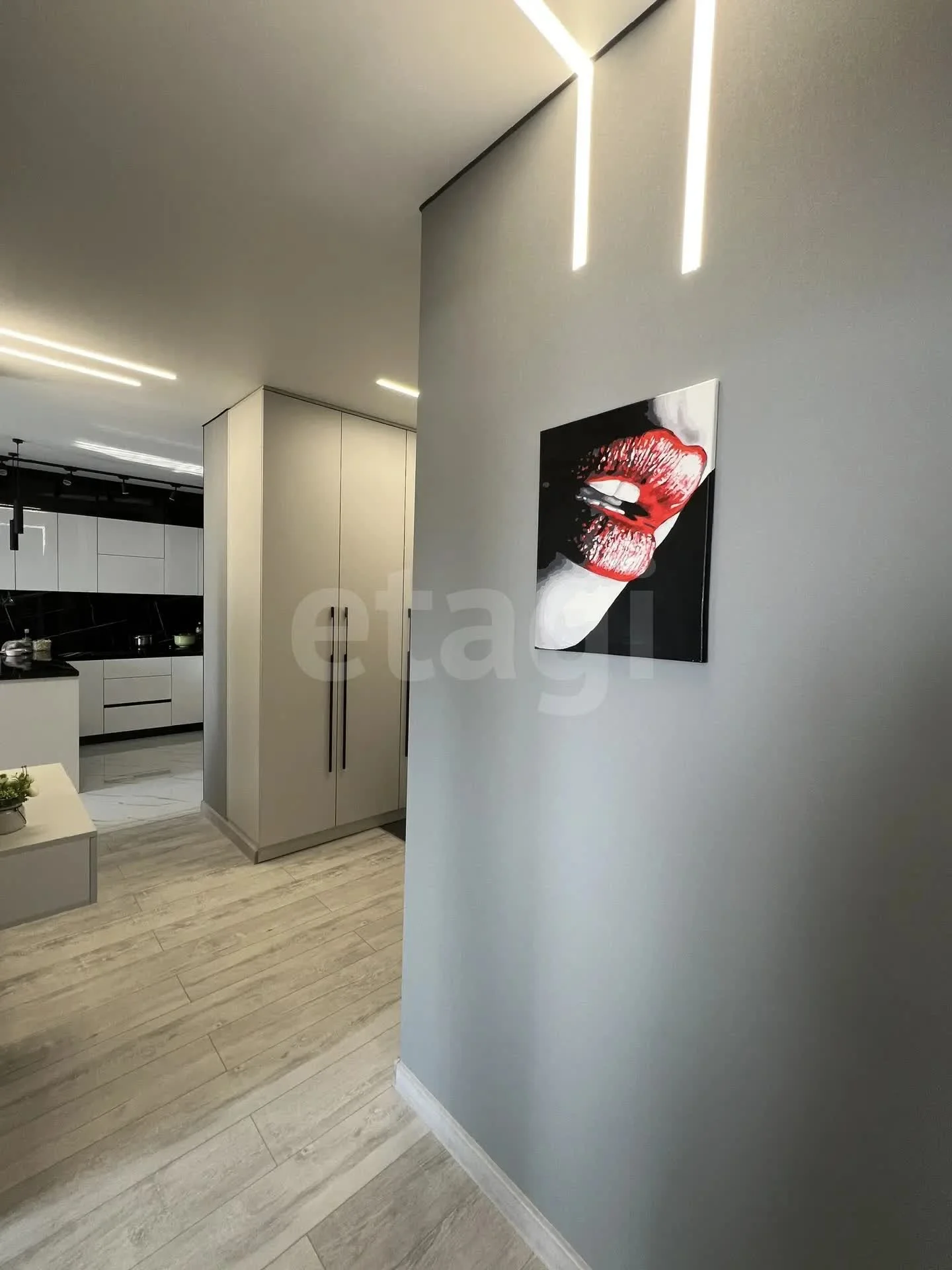 2-к квартира, 55.6м² (улица Лётчика Позднякова, 2к14) - миниатюра 14