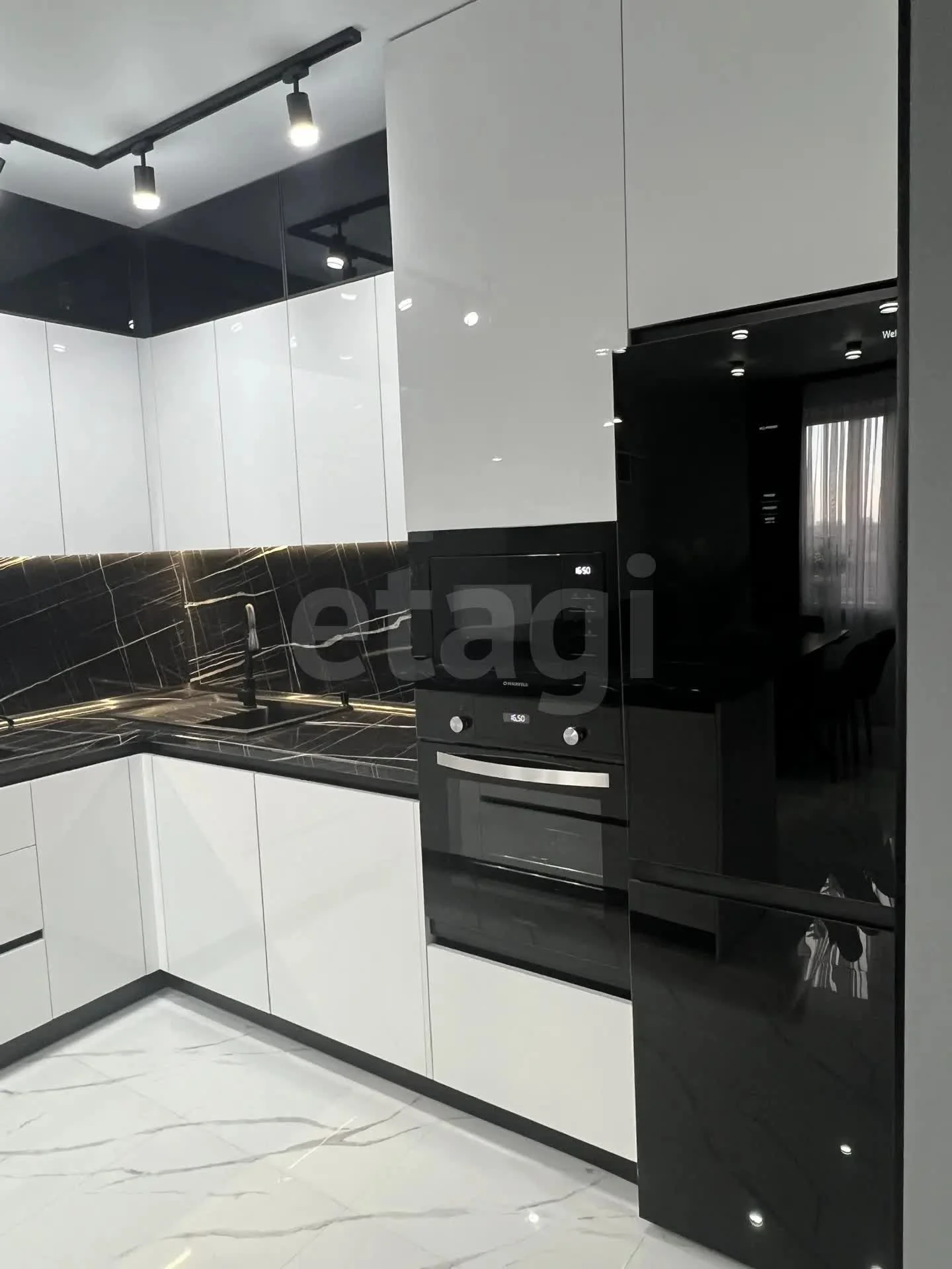 2-к квартира, 55.6м² (улица Лётчика Позднякова, 2к14) - миниатюра 8