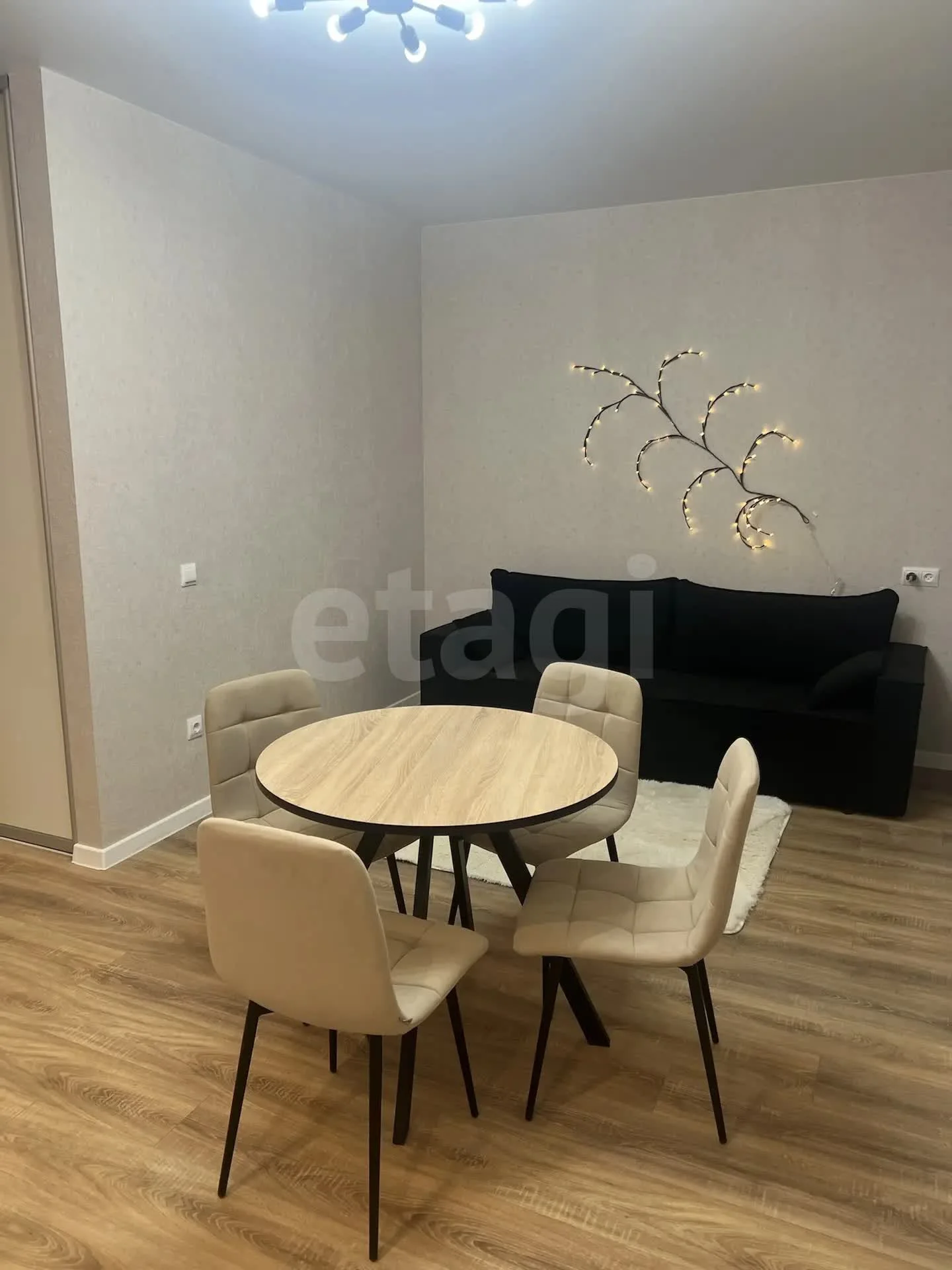 2-к квартира, 40.9м² (улица имени Ф.И. Шаляпина, 30/1к2) - миниатюра 4