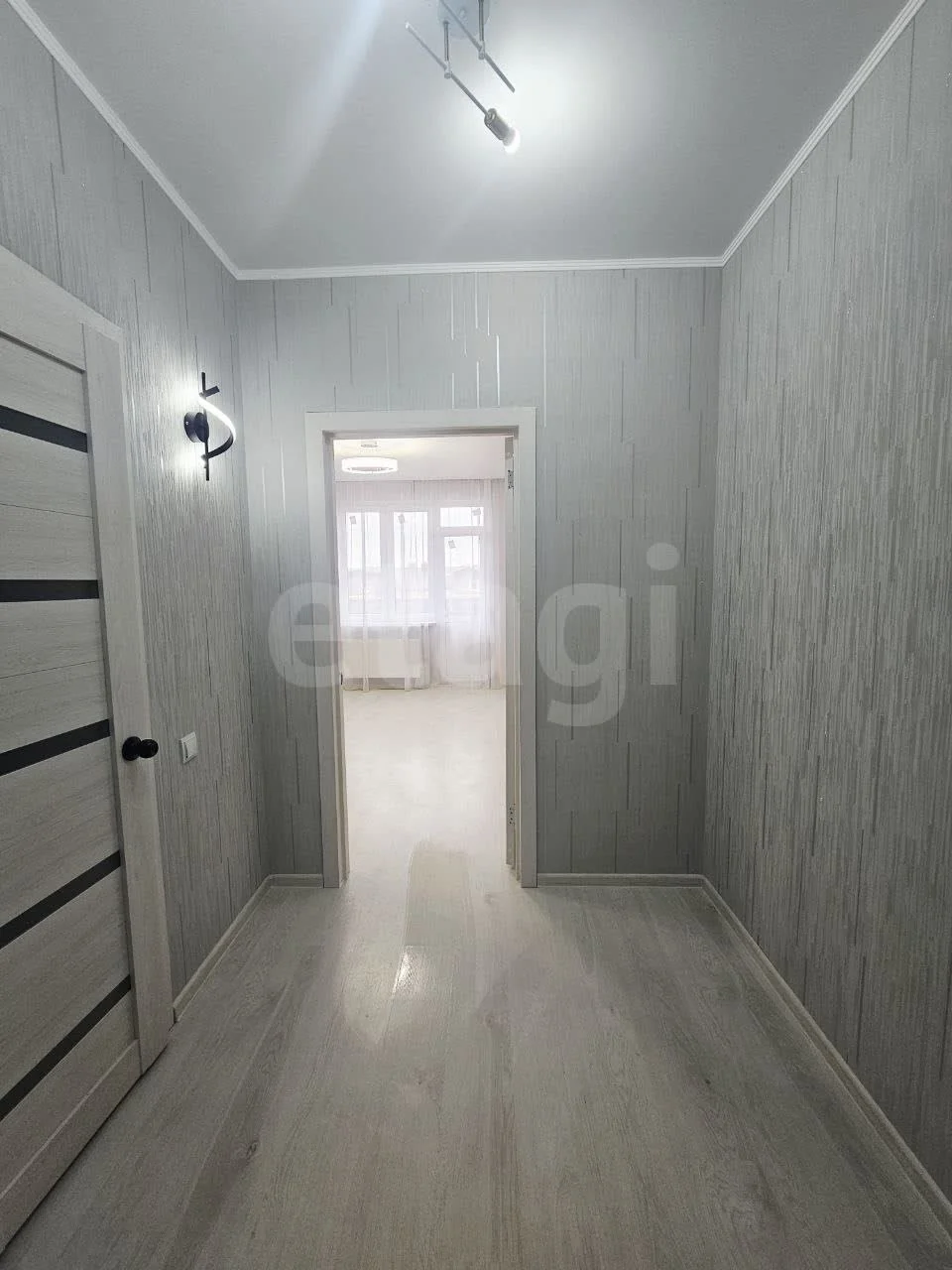 Студия, 24.4м² (улица Лётчика Позднякова, 2к12) - миниатюра 3
