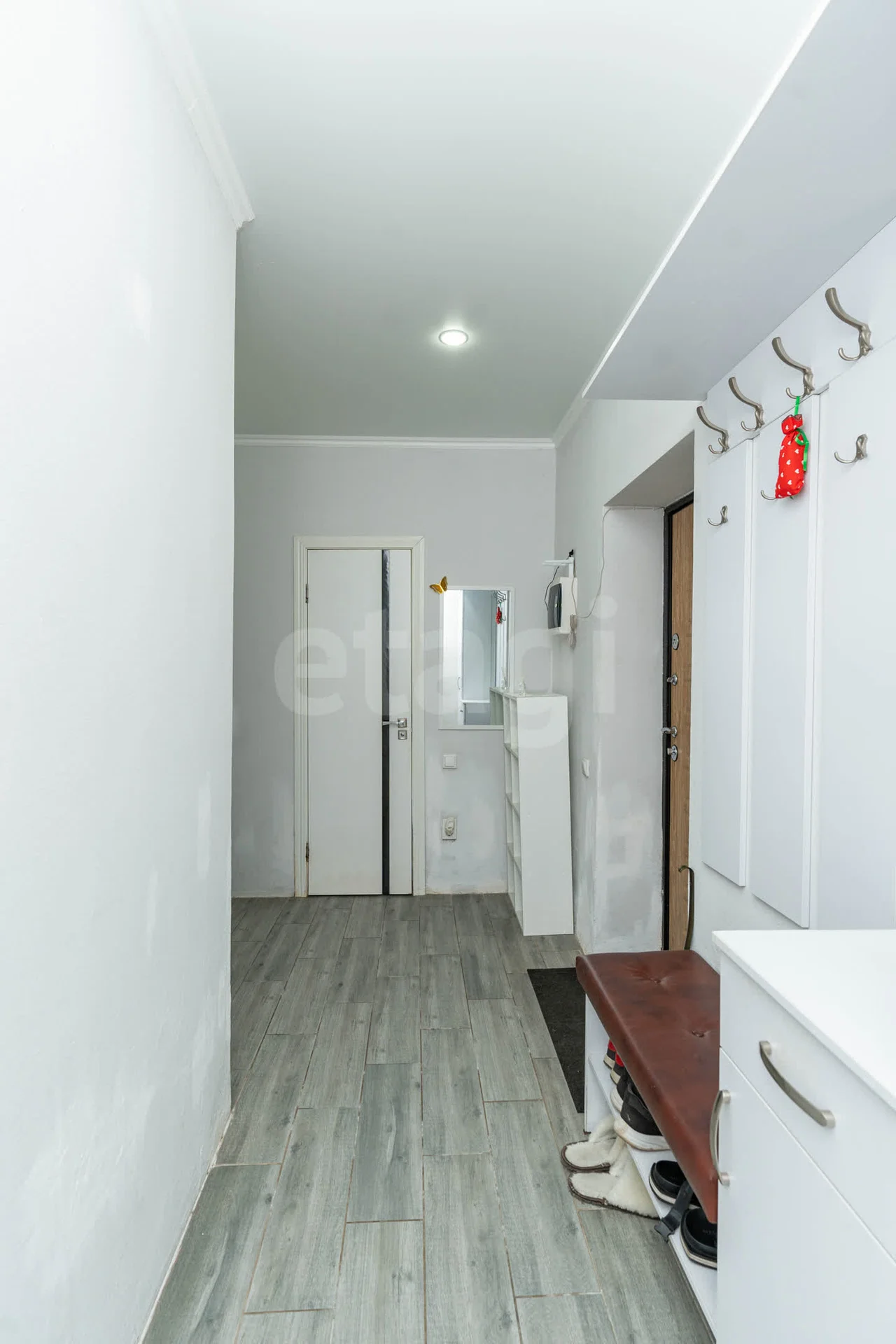 2-к квартира, 48.4м² (улица Генерала Петрова, 33) - миниатюра 18