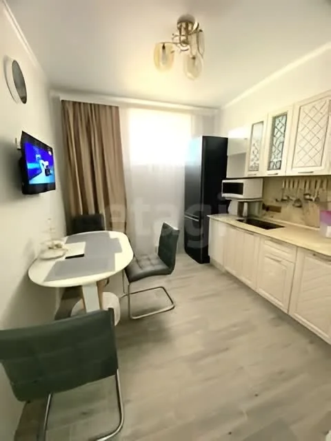 2-к квартира, 48.4м² (улица Генерала Петрова, 33) - миниатюра 25