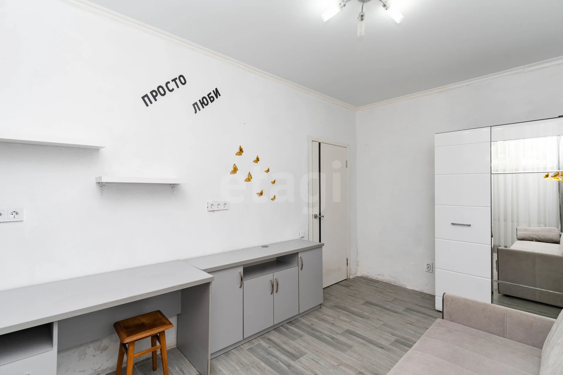 2-к квартира, 48.4м² (улица Генерала Петрова, 33) - миниатюра 5