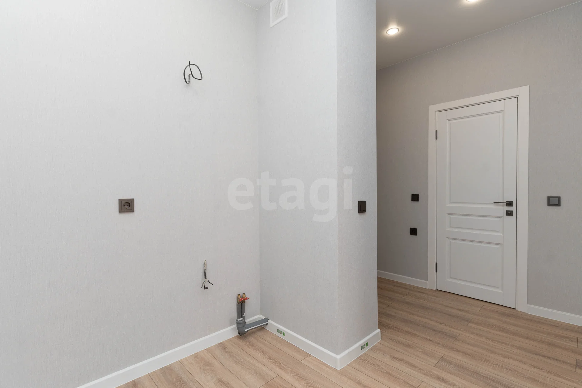 1-к квартира, 35.9м² (улица Ивана Беличенко, 92) - миниатюра 7