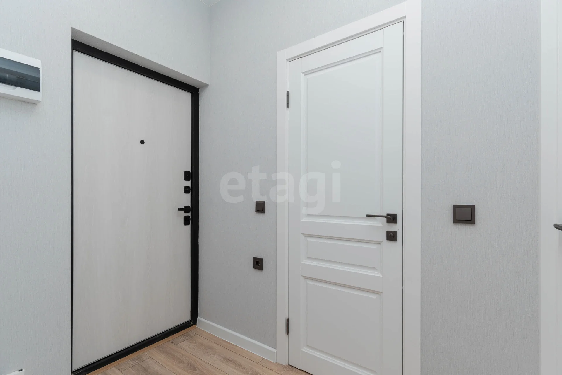1-к квартира, 35.9м² (улица Ивана Беличенко, 92) - миниатюра 8