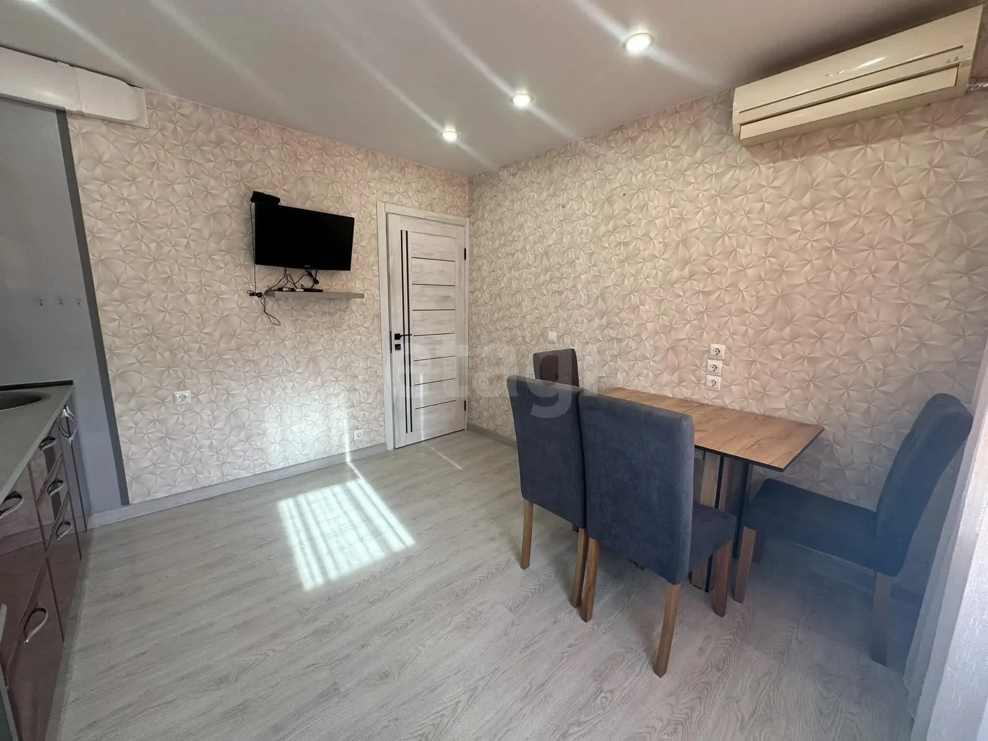 2-к квартира, 56.6м² (Восточно-Кругликовская улица, 67) - миниатюра 14