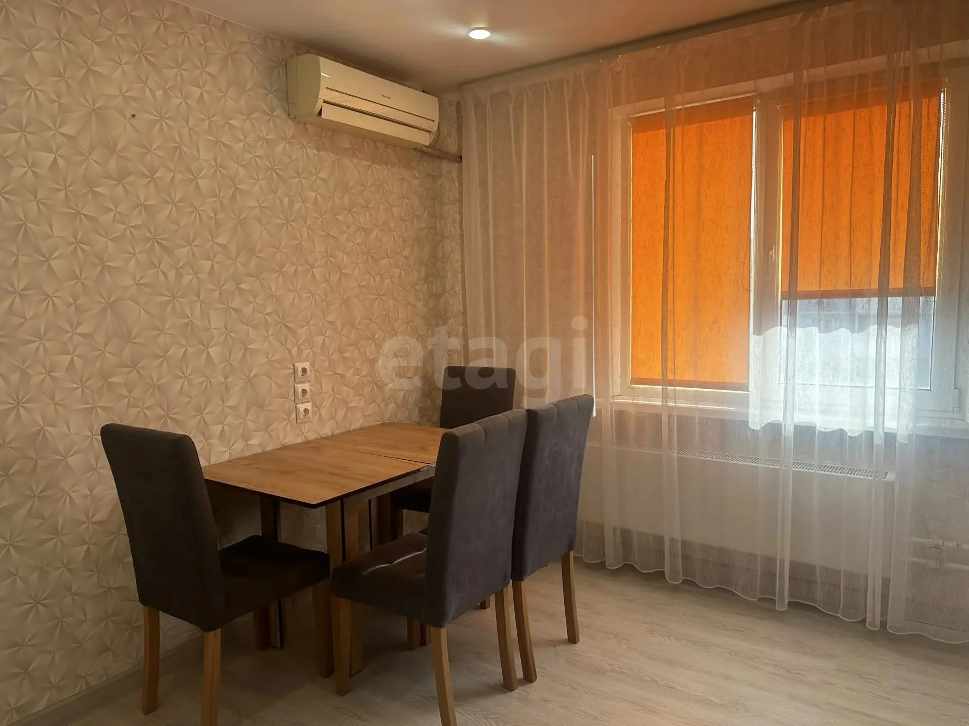 2-к квартира, 56.6м² (Восточно-Кругликовская улица, 67) - миниатюра 2