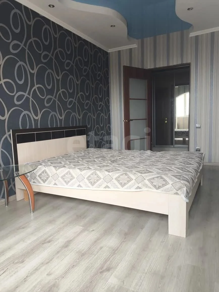 2-к квартира, 61м² (Тепличная улица, 94) - миниатюра 2
