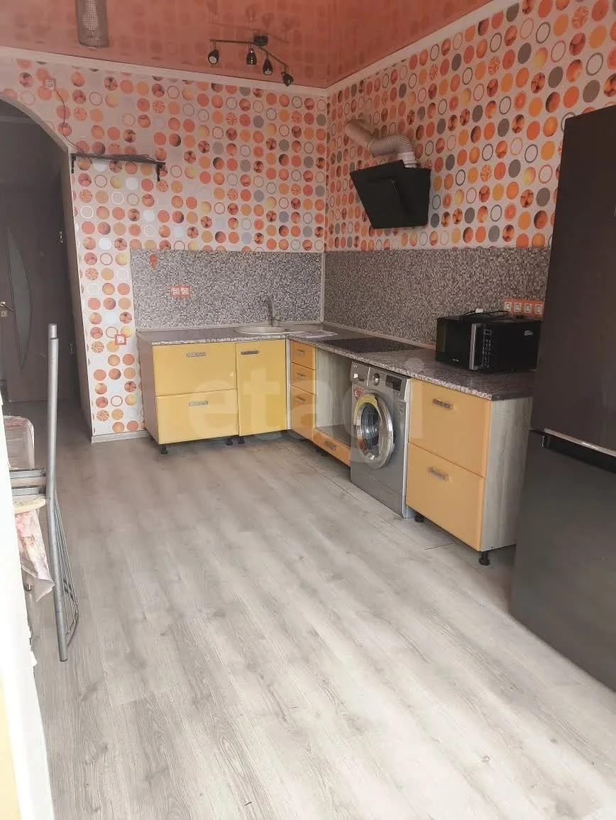 2-к квартира, 61м² (Тепличная улица, 94) - миниатюра 4