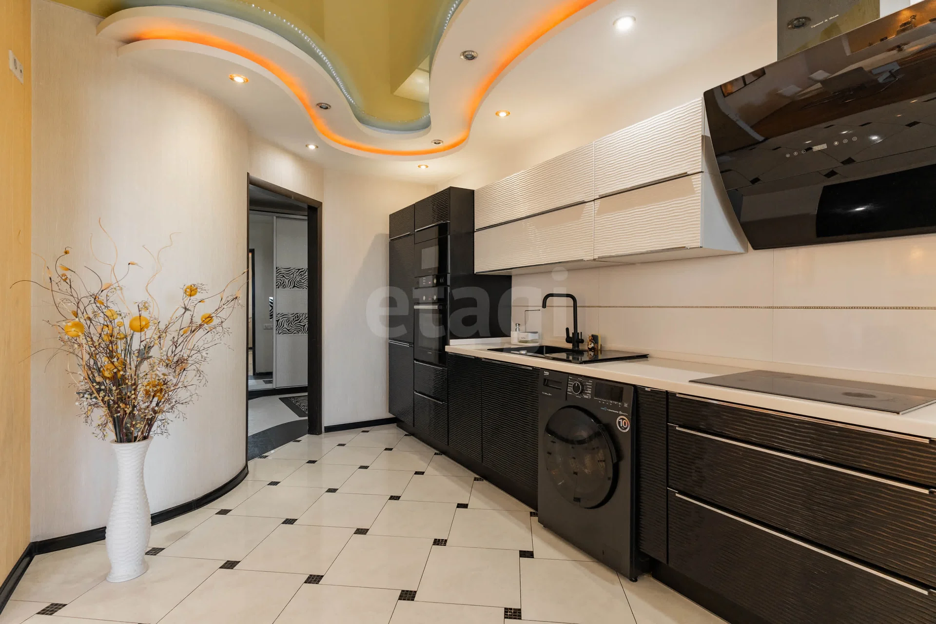 3-к квартира, 103.7м² (Карасунская набережная, 99) - миниатюра 11