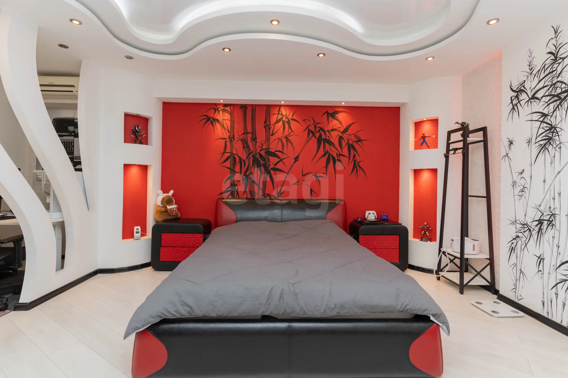 3-к квартира, 103.7м² (Карасунская набережная, 99) - миниатюра 15