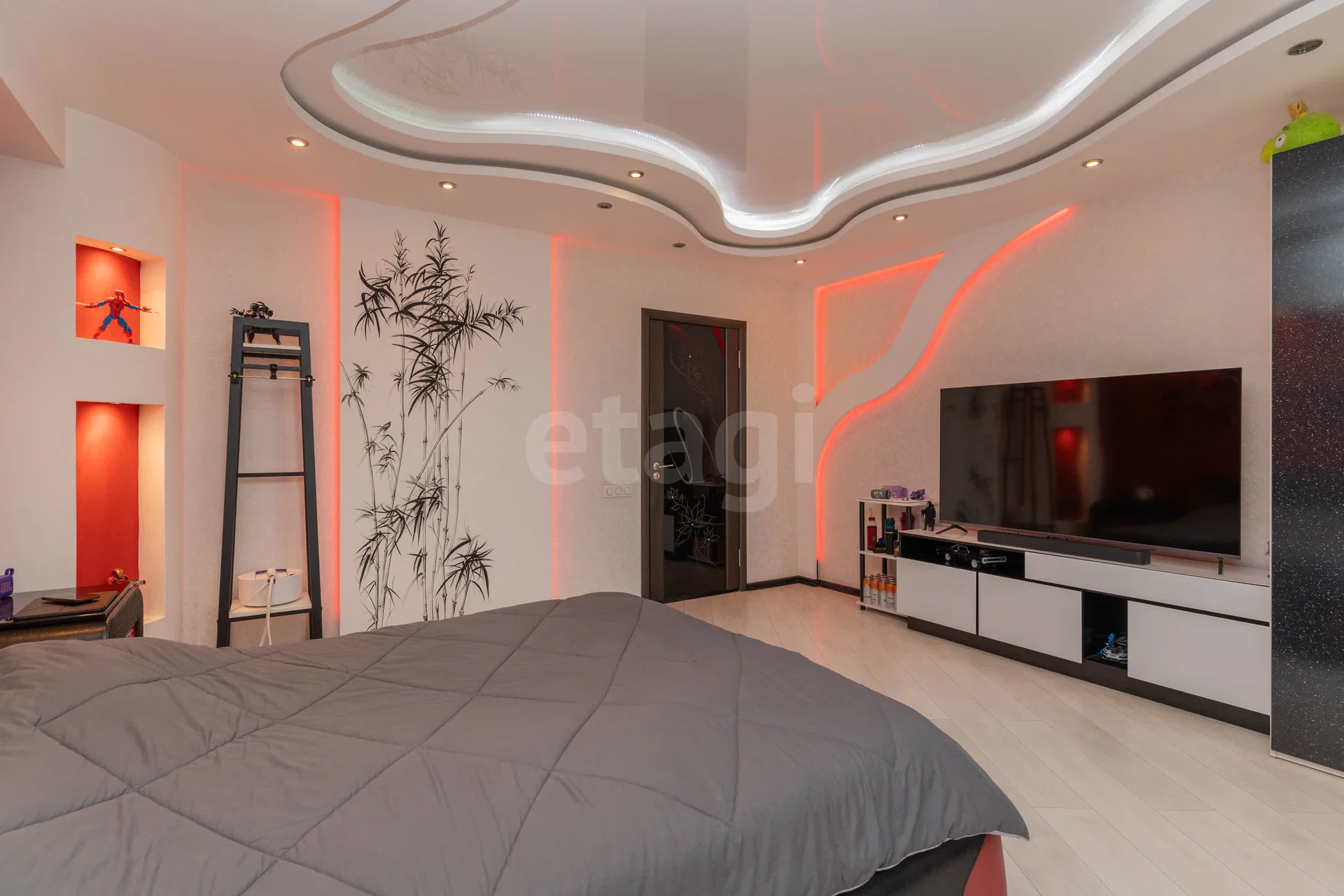 3-к квартира, 103.7м² (Карасунская набережная, 99) - миниатюра 19