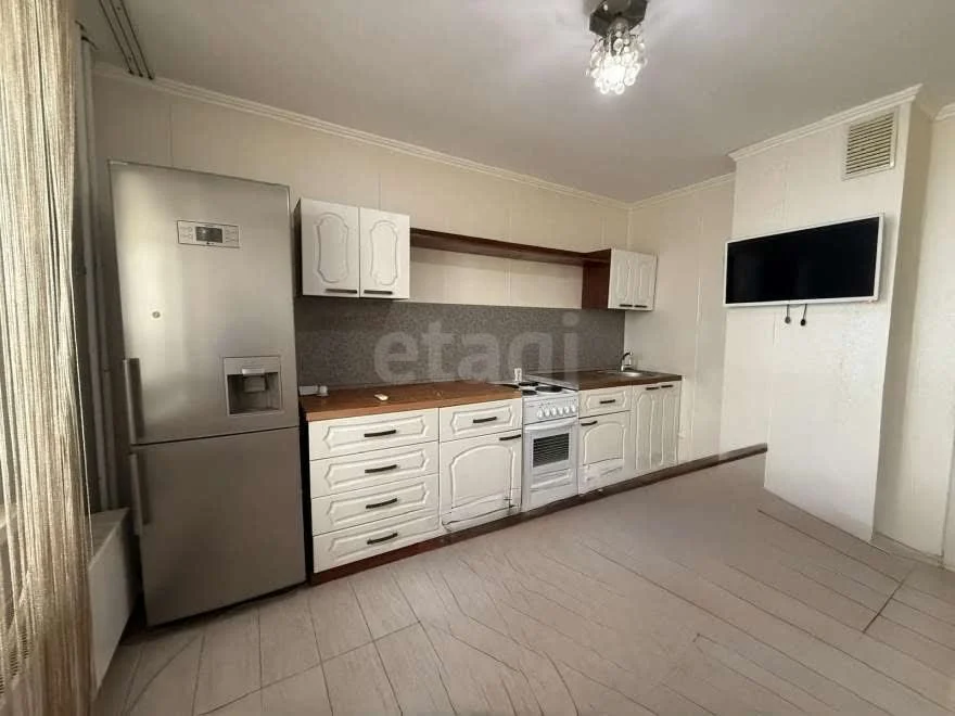 2-к квартира, 60м² (улица имени Николая Семеновича Котлярова, 17) - изображение 1