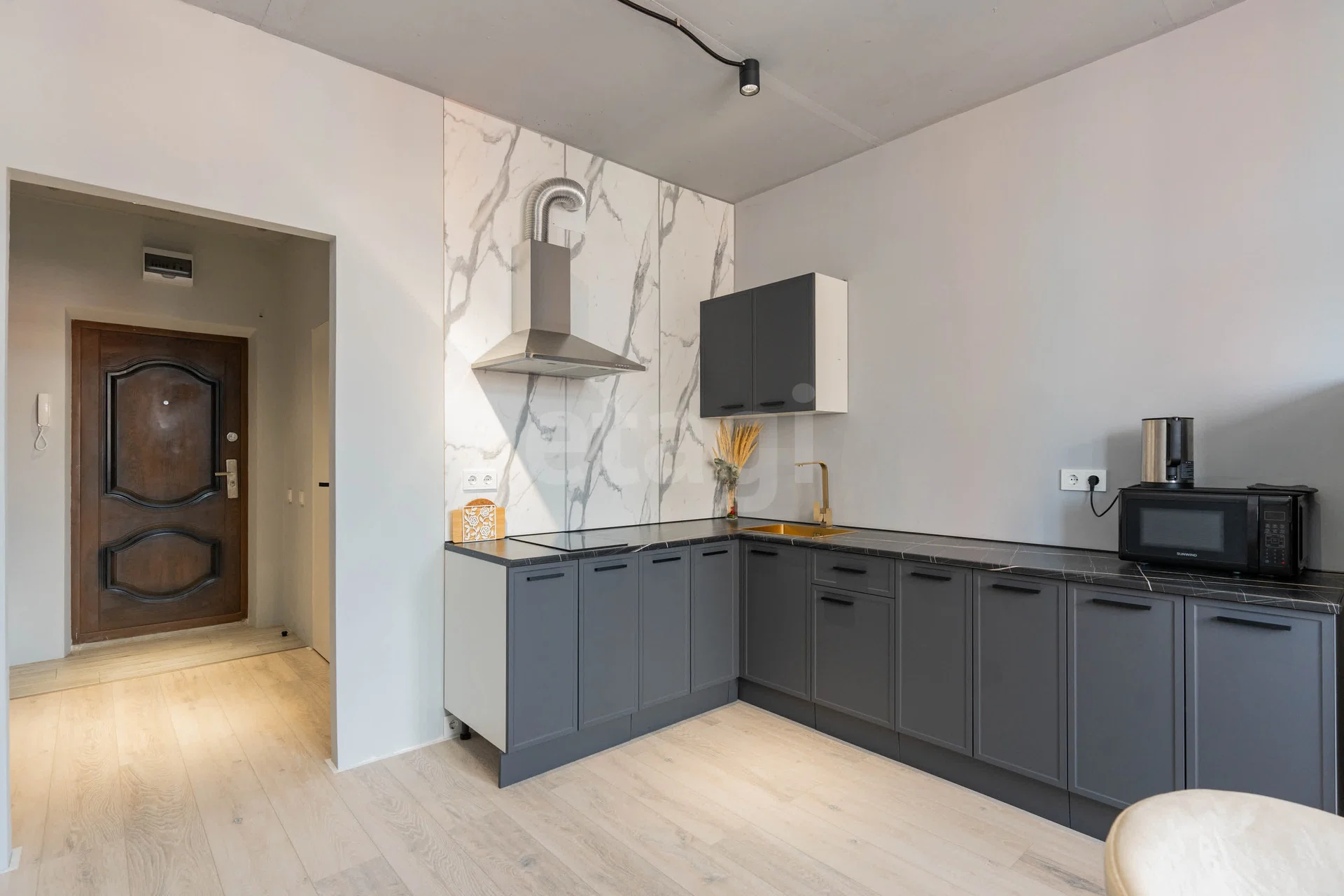 1-к квартира, 41.1м² (улица имени Героя Николая Шевелёва, 3/1) - миниатюра 3