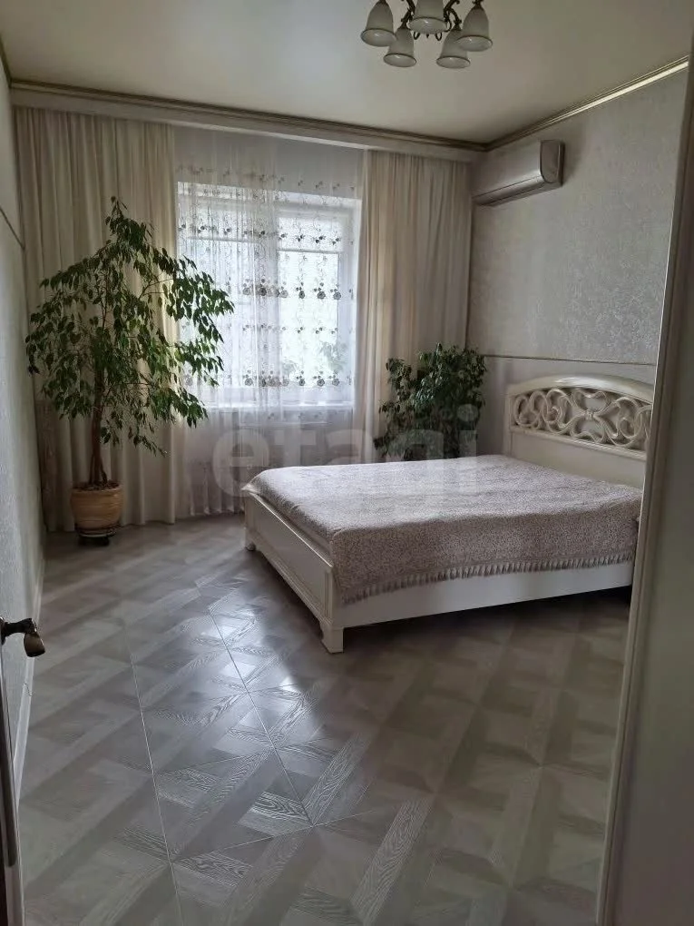 2-к квартира, 58.7м² (Черкасская улица, 127) - миниатюра 4