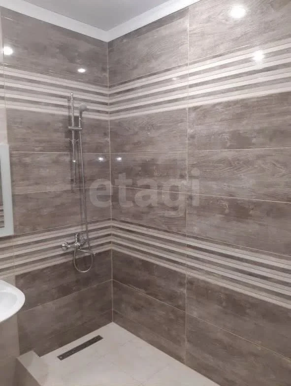 2-к квартира, 58м² (улица Лётчика Позднякова, 2к10) - миниатюра 6