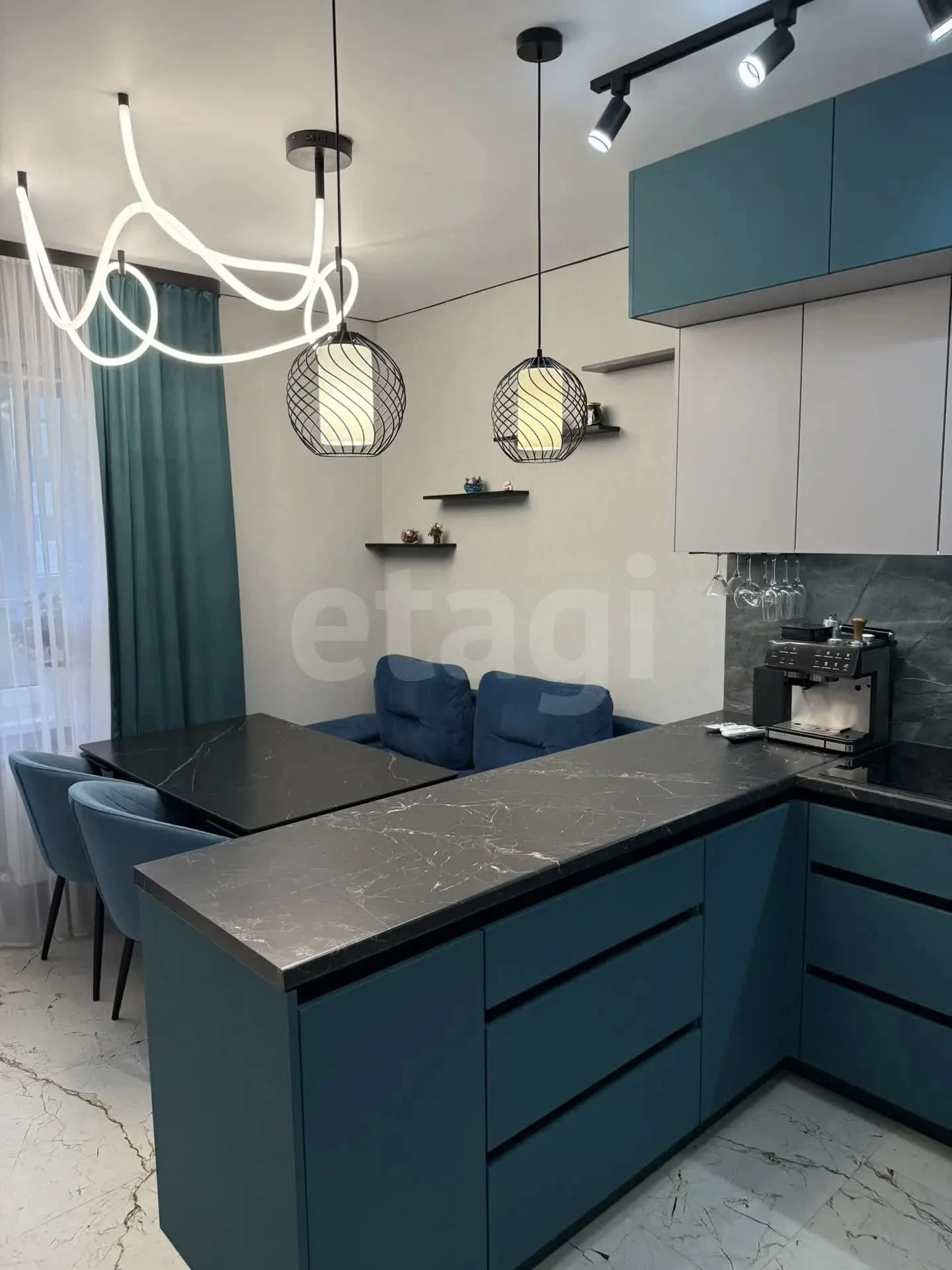 3-к квартира, 82м² (улица Краеведа Соловьёва, 6к5) - миниатюра 2