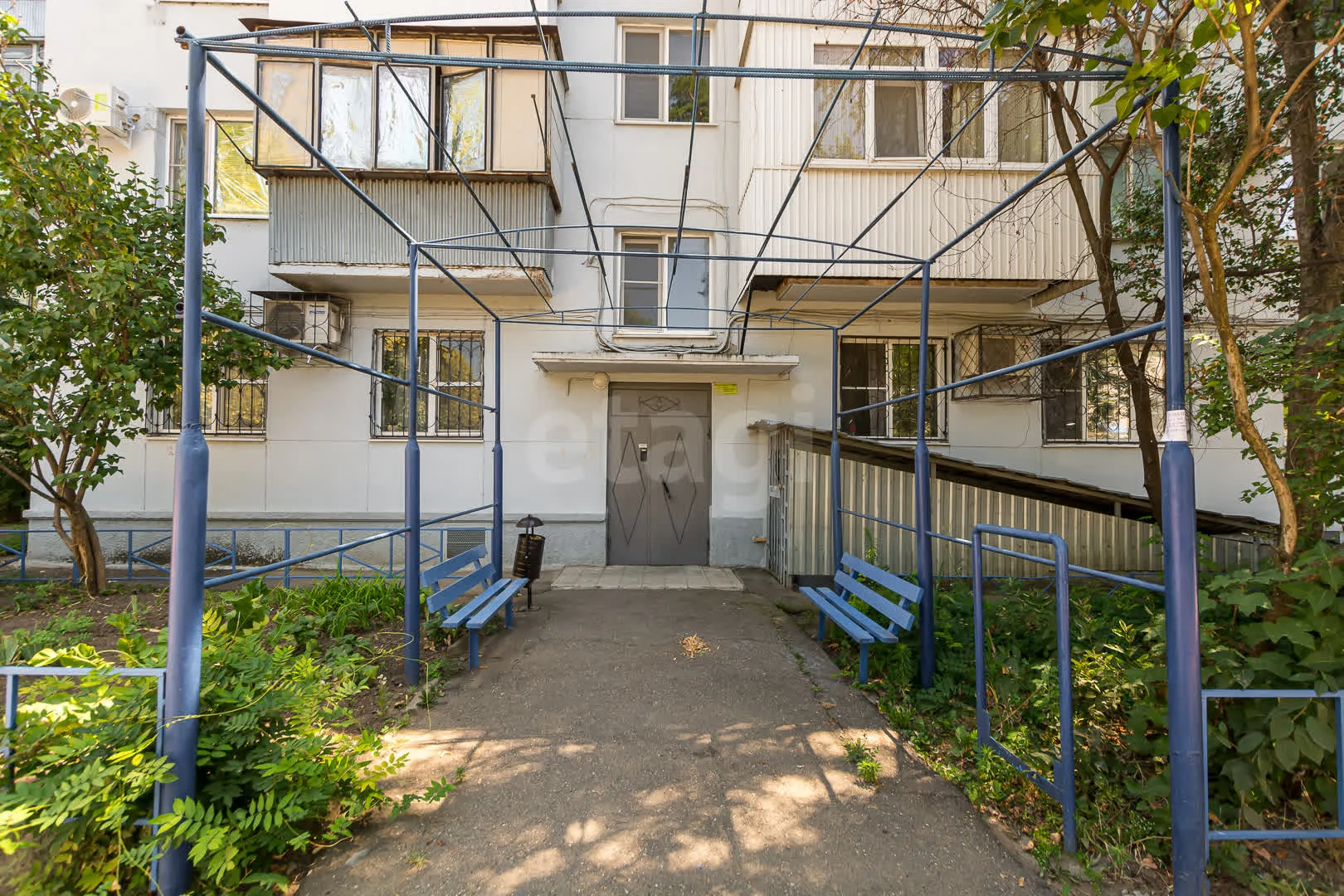 3-к квартира, 61.4м² (улица Трудовой Славы, 42) - миниатюра 23