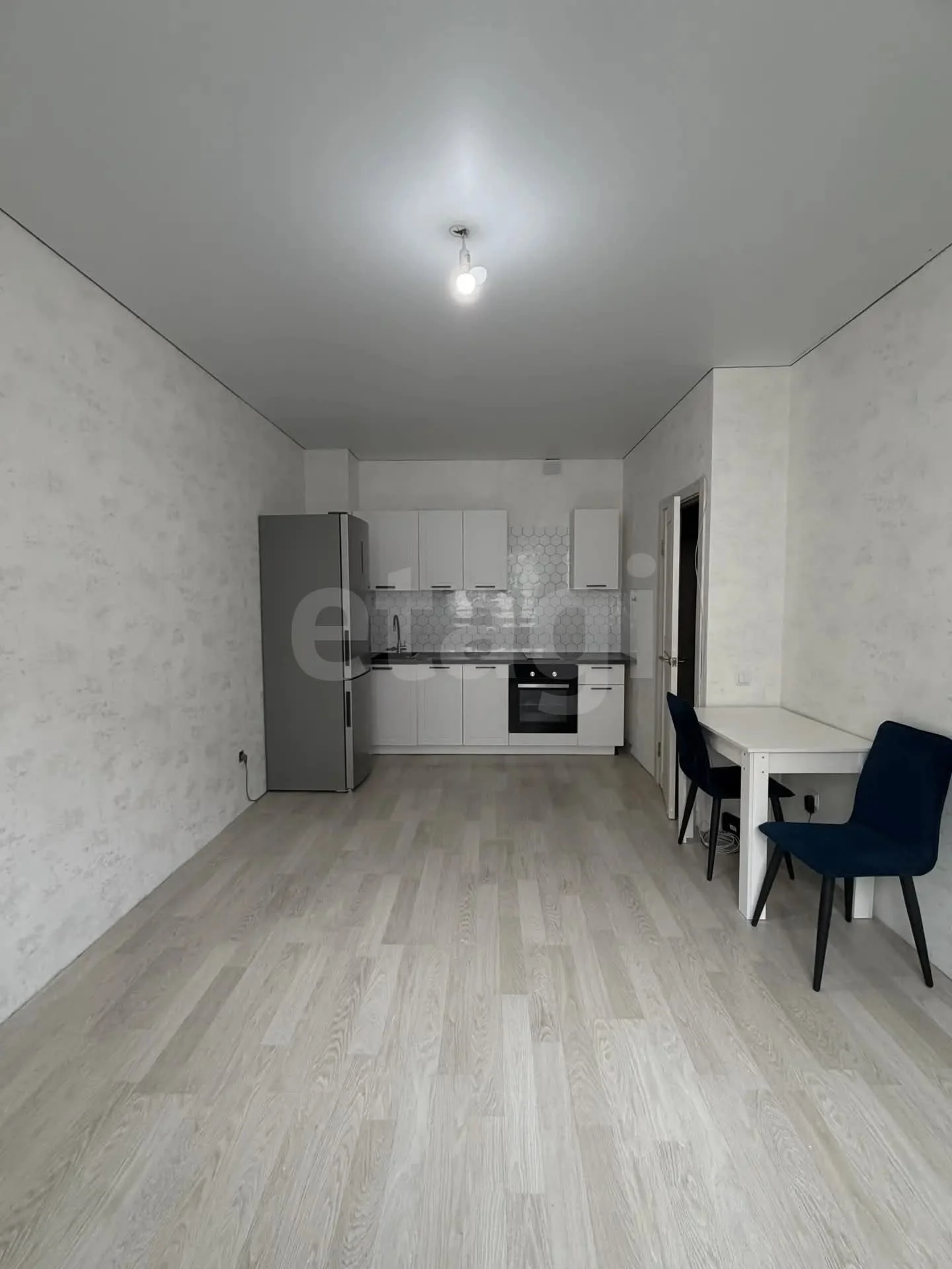 1-к квартира, 37.6м² (улица имени Героя Георгия Бочарникова, 4к1) - миниатюра 4