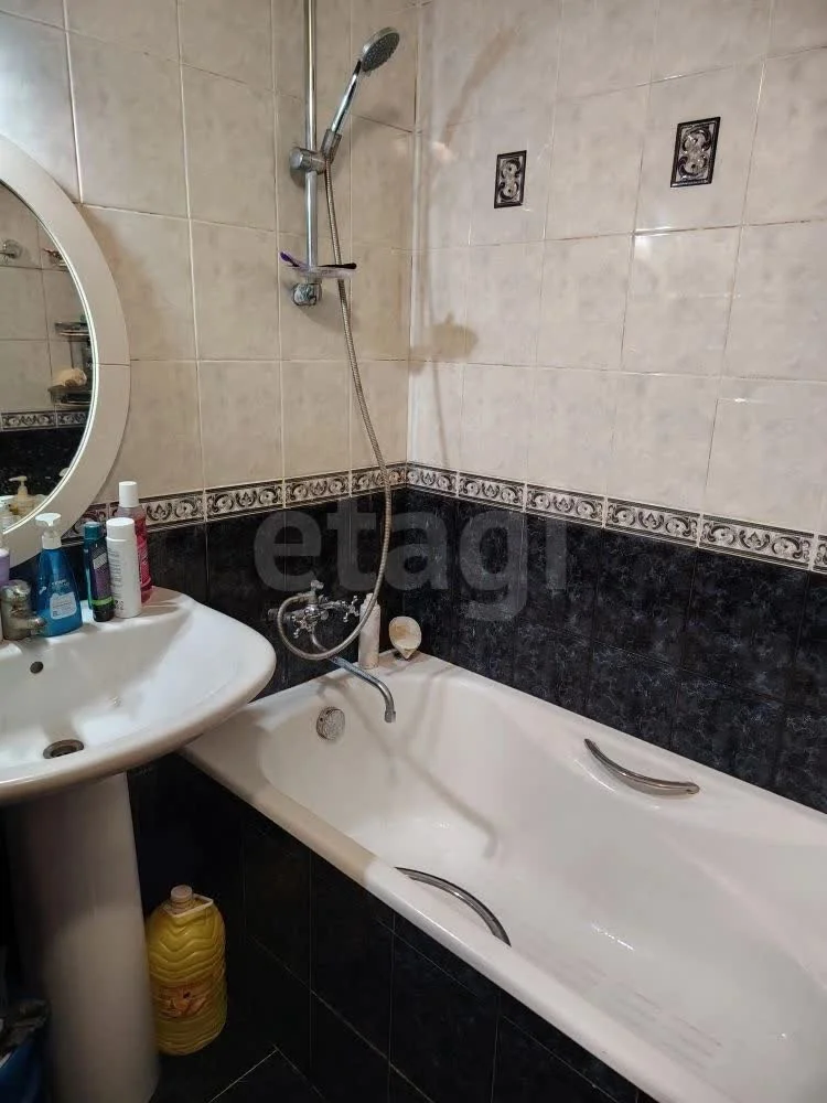 3-к квартира, 61.8м² (улица имени 40-летия Победы, 63) - миниатюра 21