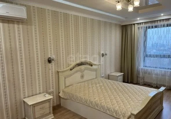 3-к квартира, 137м² (улица Будённого, 129) - изображение 1