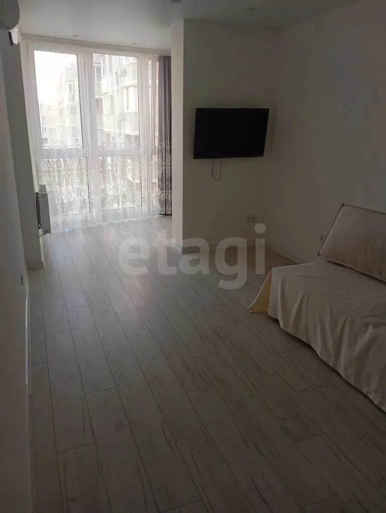 2-к квартира, 60.7м² (Командорская улица, 1к1) - миниатюра 3