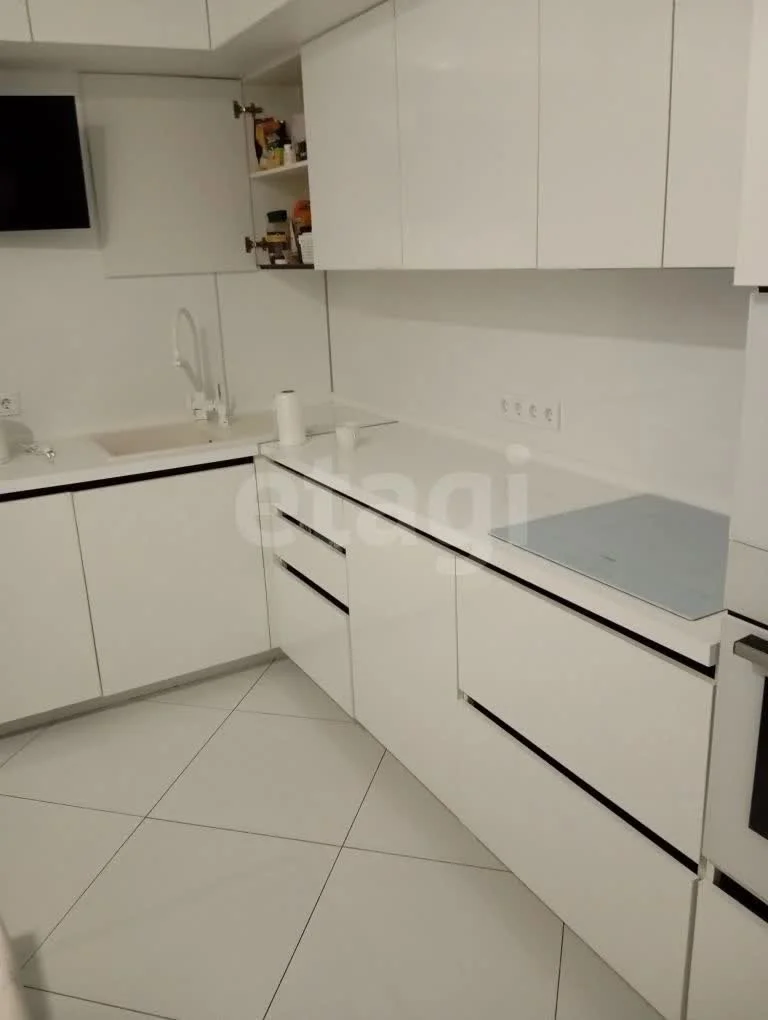 2-к квартира, 60.7м² (Командорская улица, 1к1) - миниатюра 4