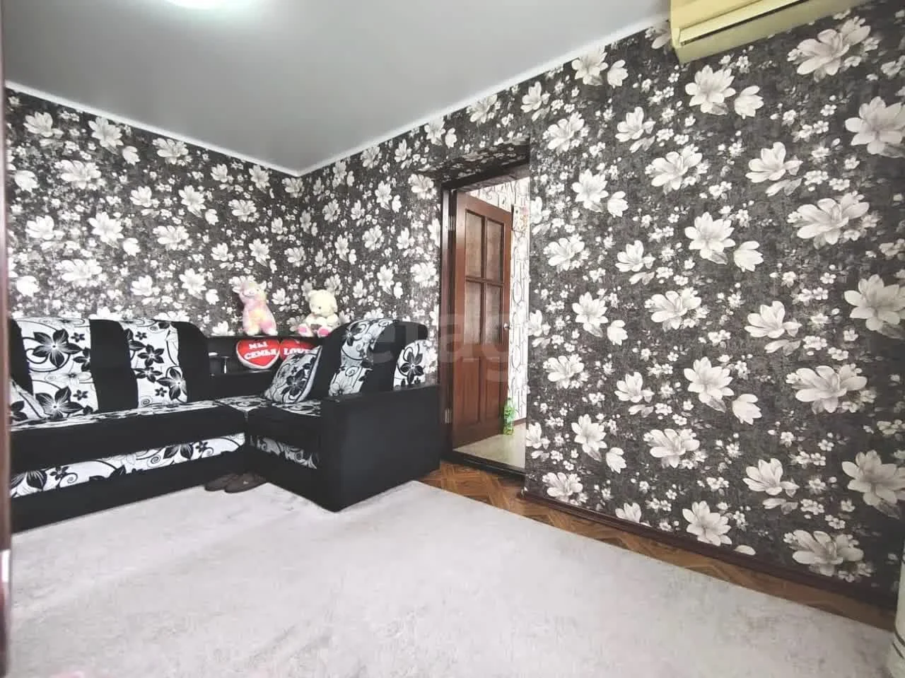 2-к квартира, 43м² (Восточно-Кругликовская улица, 47/1) - миниатюра 2