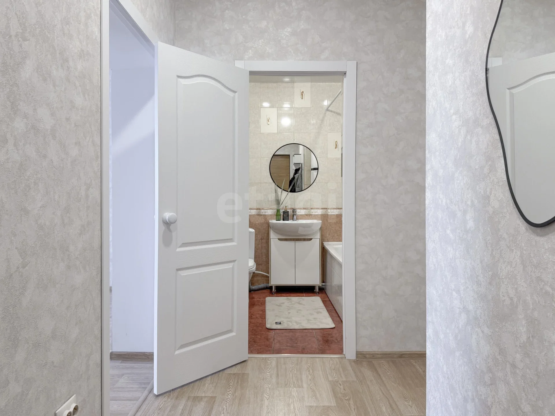 1-к квартира, 42.7м² (улица имени Н.Г. Чернышёва, 27) - миниатюра 16