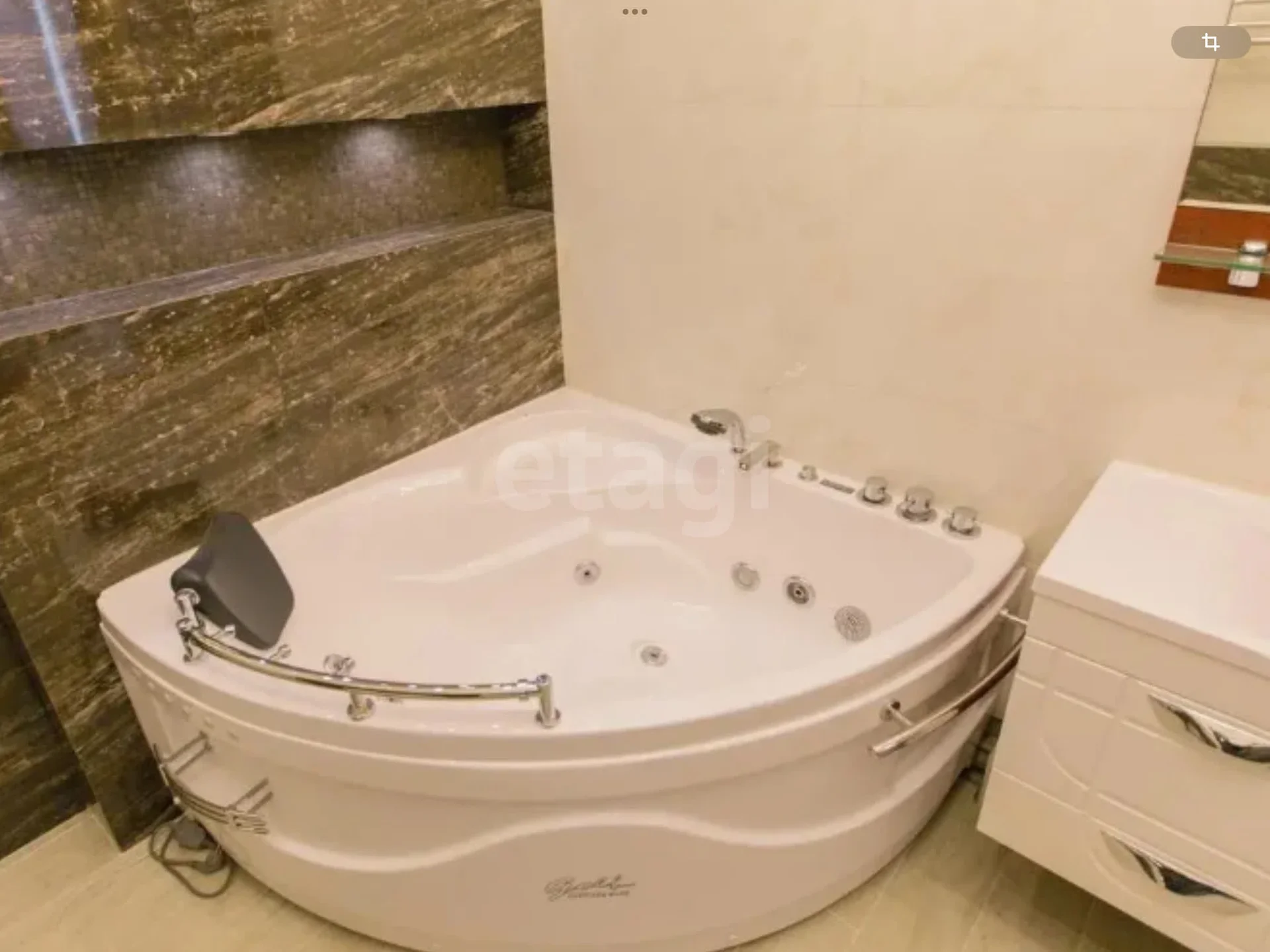 3-к квартира, 80м² (улица Кубанская Набережная, 39) - миниатюра 13
