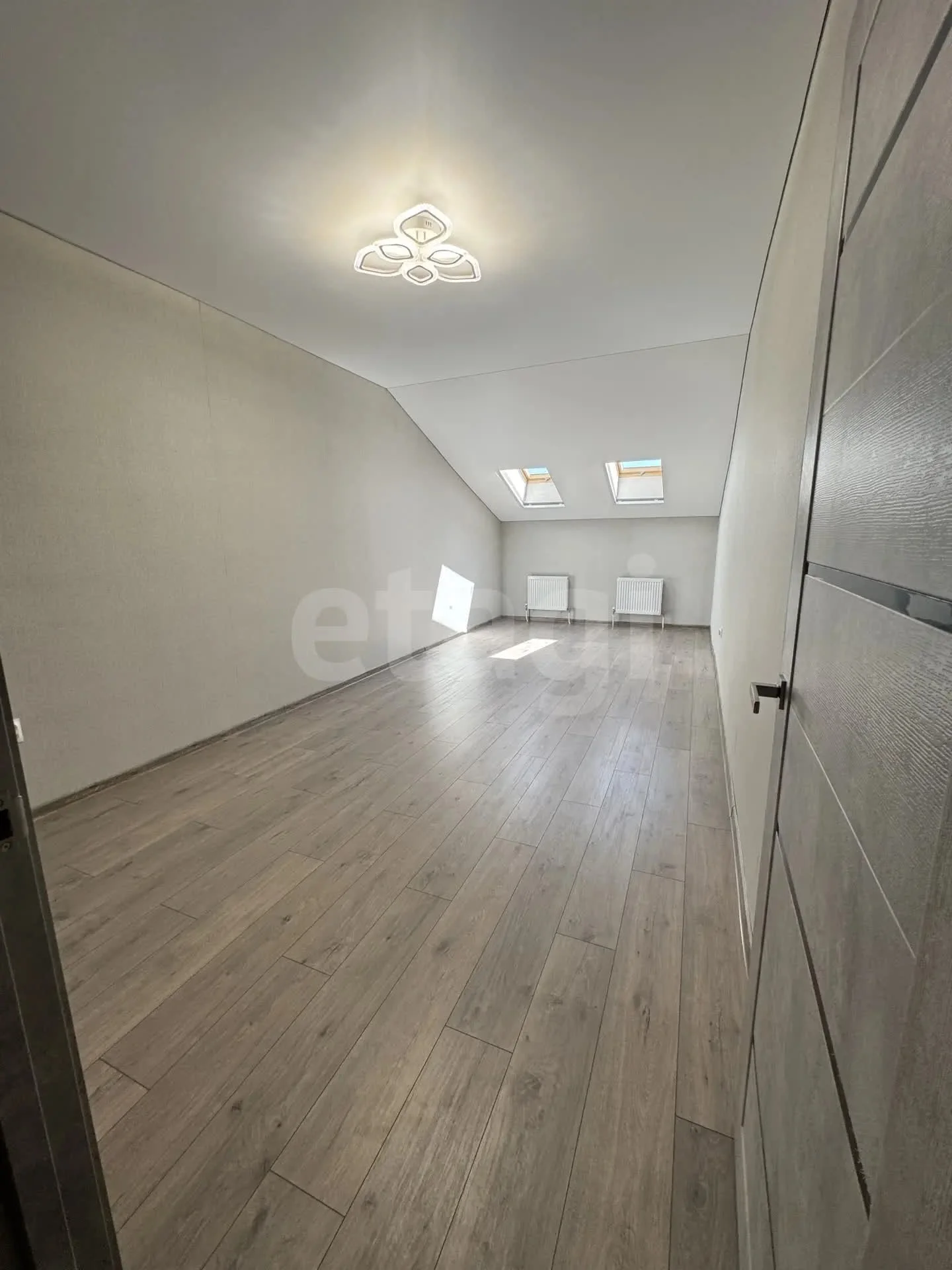 2-к квартира, 71.5м² (улица Генерала Петрова, 2/алит2) - миниатюра 23