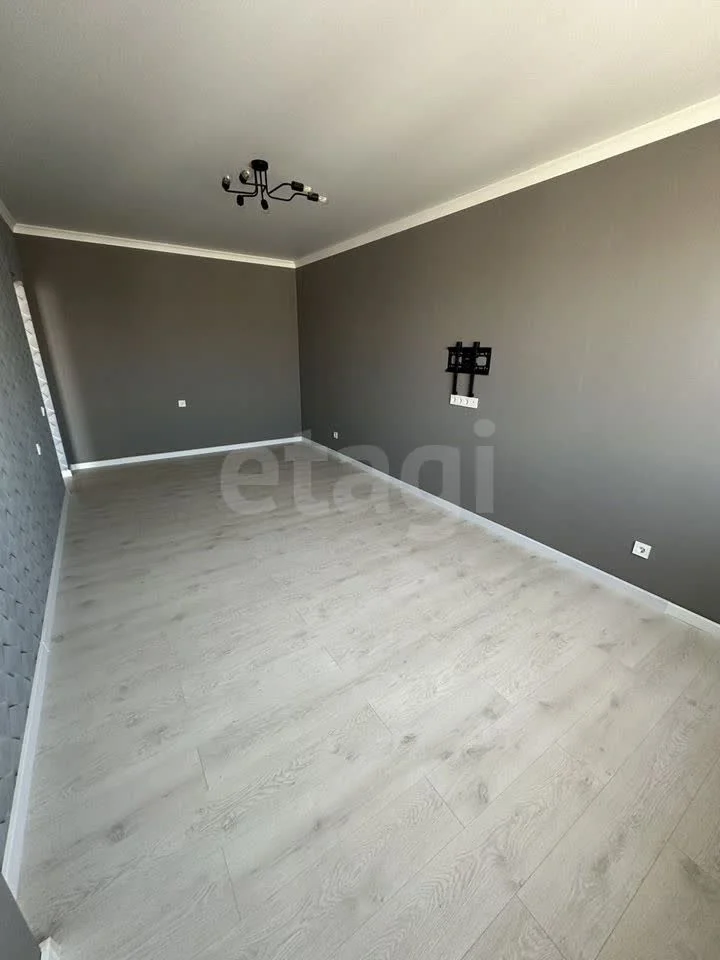 2-к квартира, 61.5м² (улица Петра Метальникова, 3/1к2) - миниатюра 5