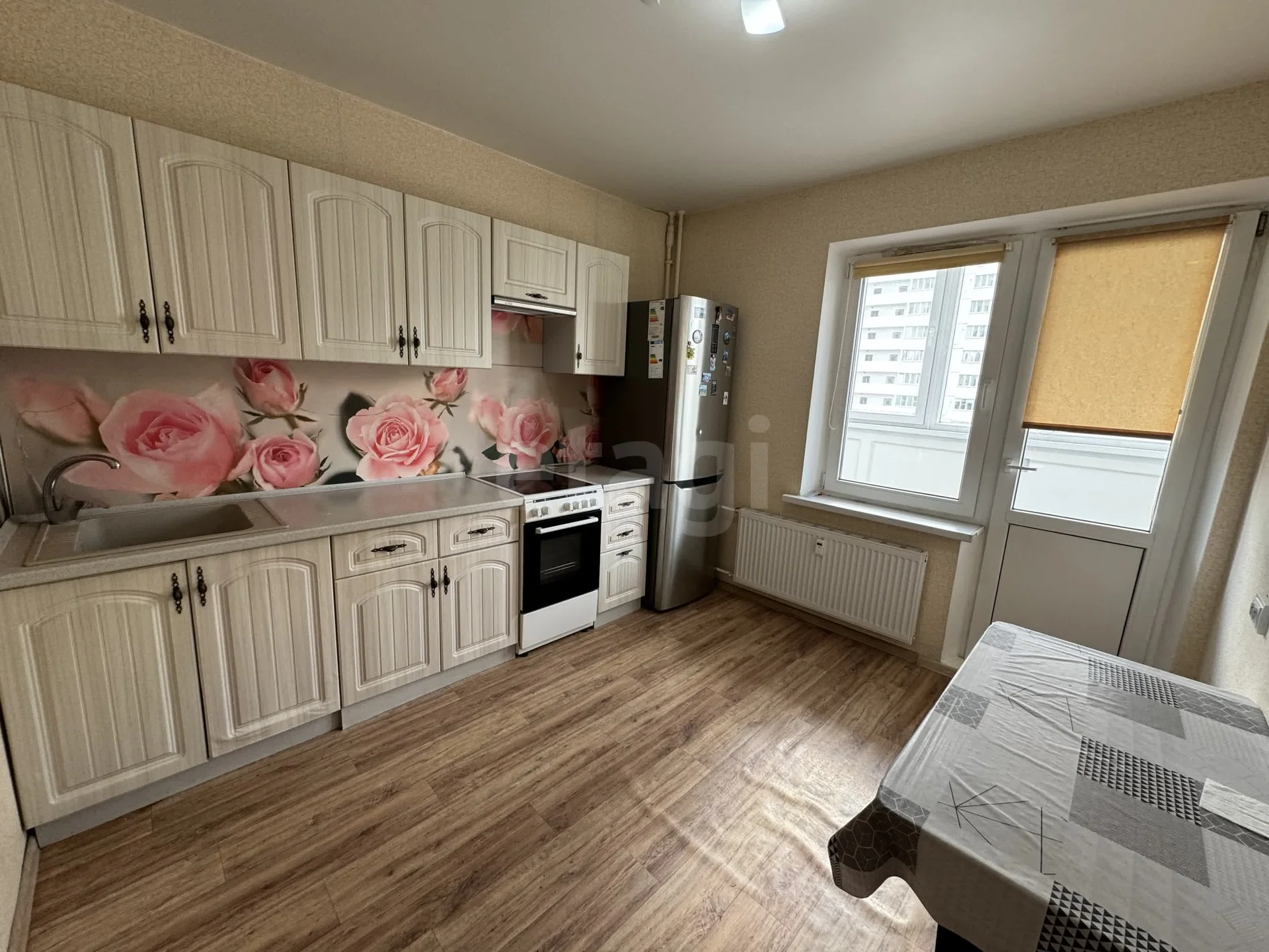 2-к квартира, 52.6м² (улица имени 40-летия Победы, 188) - изображение 1