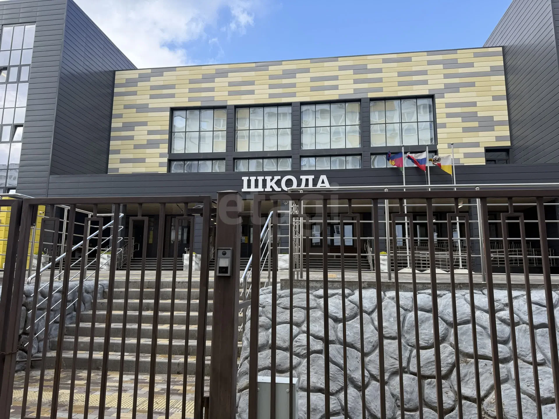 2-к квартира, 59.1м² (улица им. Героя Яцкова И.В., 28) - миниатюра 35