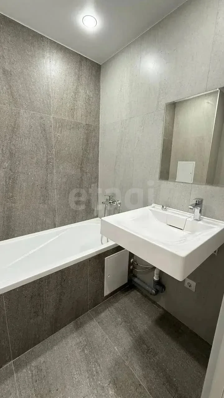 1-к квартира, 35.7м² (улица имени Сергея Есенина, 106) - миниатюра 6