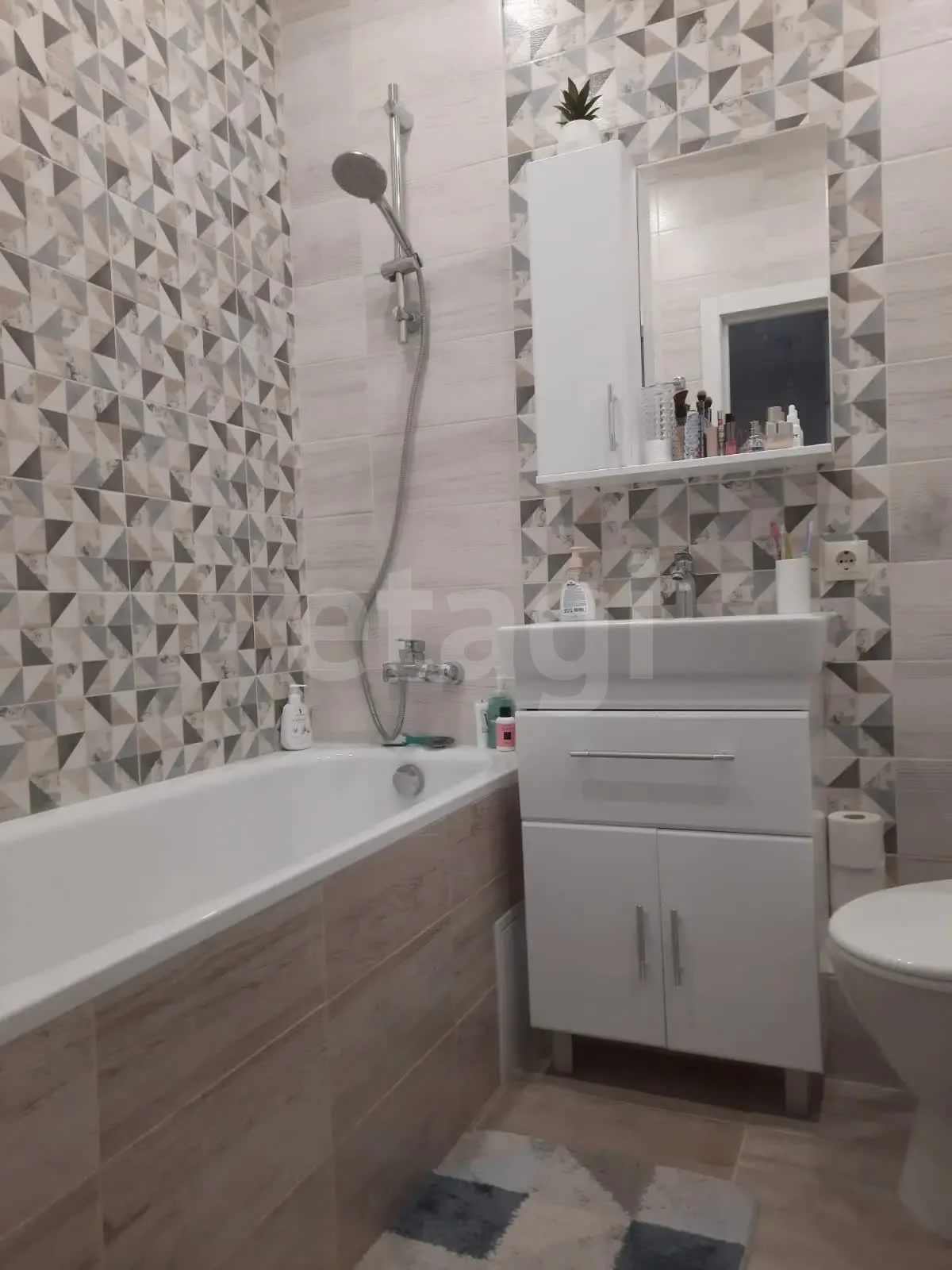 2-к квартира, 52.3м² (улица Евгении Жигуленко, 13) - миниатюра 4