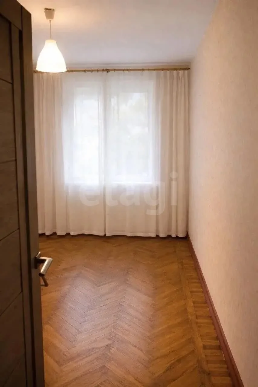 2-к квартира, 43м² (улица Айвазовского, 110) - миниатюра 2