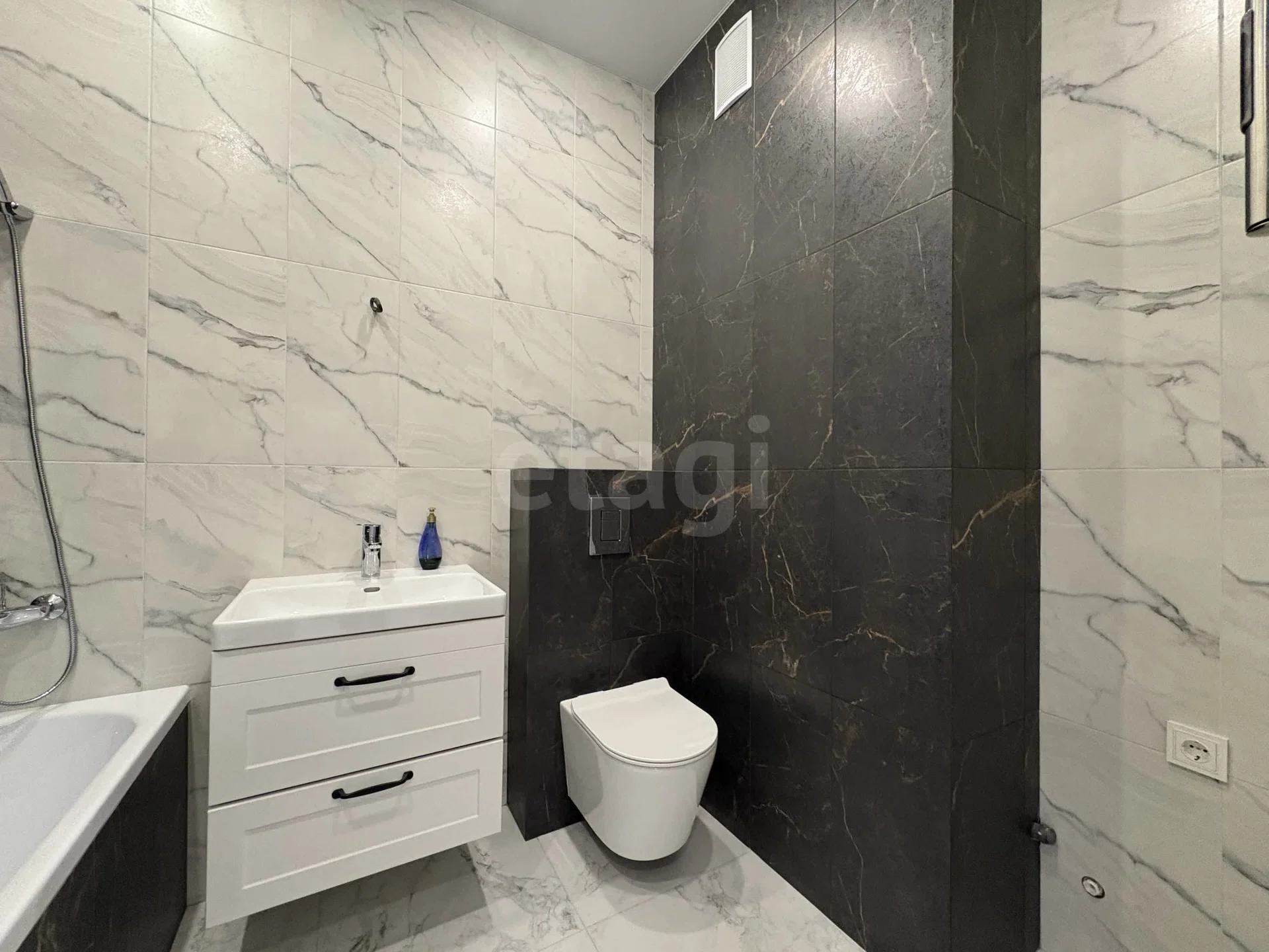1-к квартира, 40.6м² (улица имени Бориса Розинга, 2) - миниатюра 15