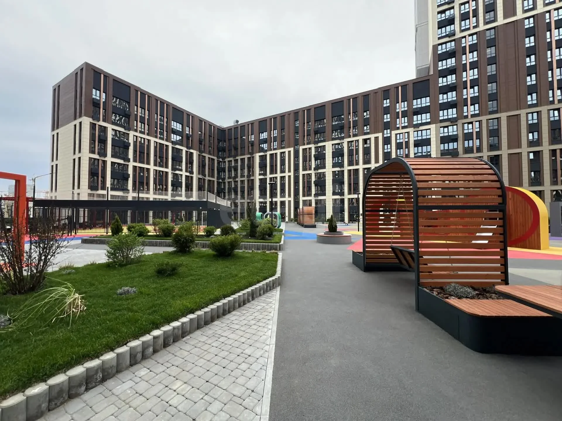 2-к квартира, 71.6м² (улица им. Мурата Ахеджака, 20) - миниатюра 2