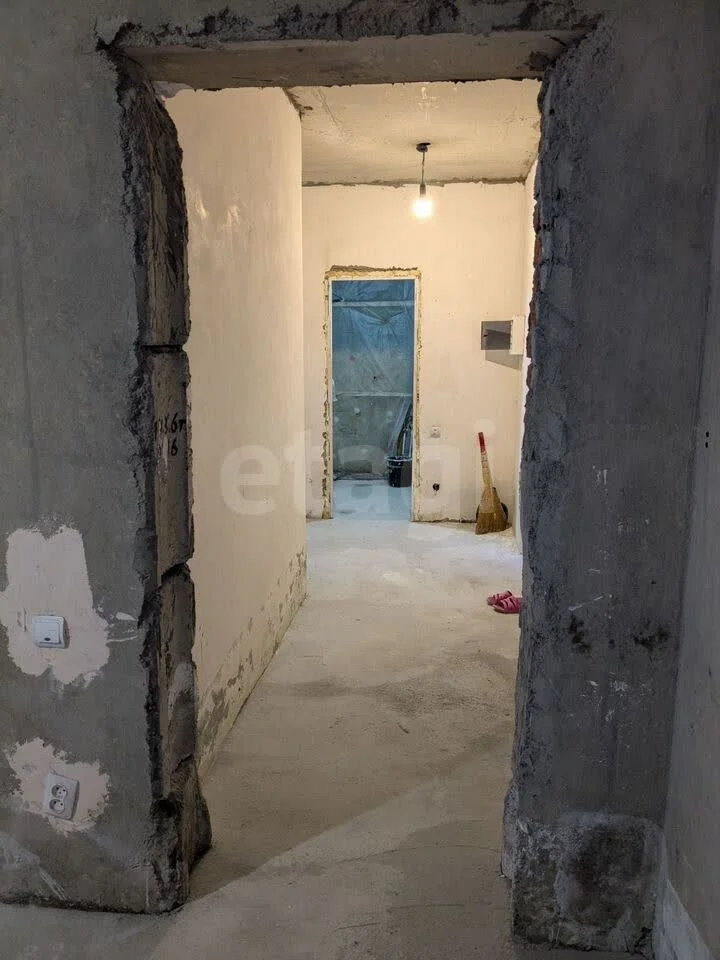 2-к квартира, 53.1м² (улица Генерала Петрова, 35) - миниатюра 2