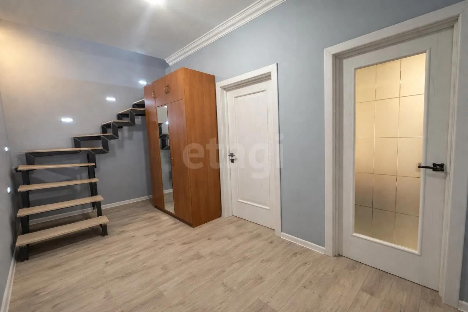 2-к квартира, 85.5м² (улица Ивана Рослого, 18к3) - миниатюра 7